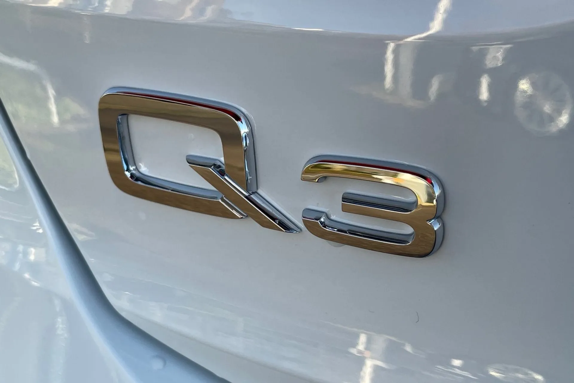 Audi Q3 thumbnail image number 48