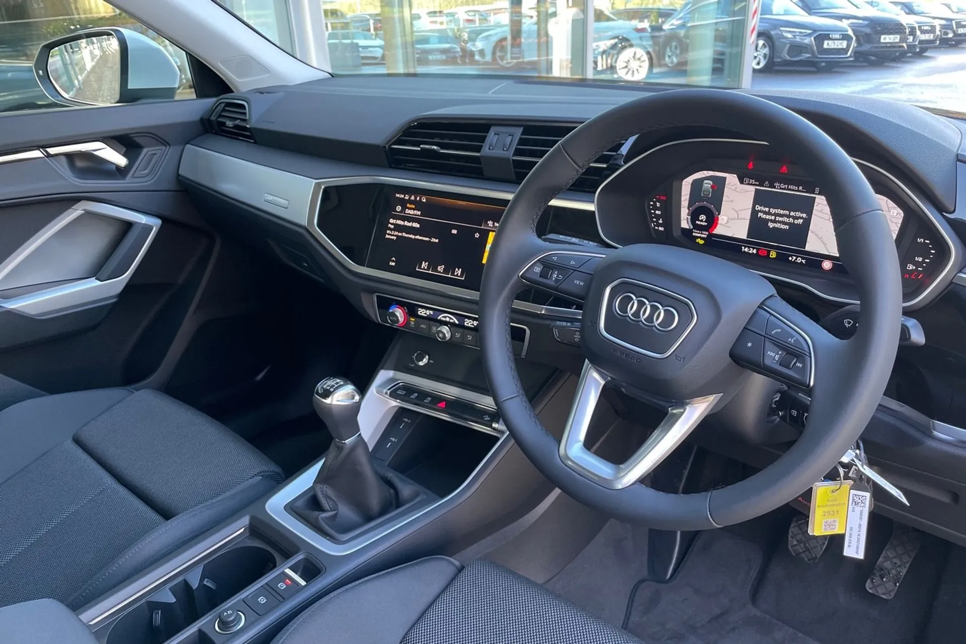 Audi Q3 thumbnail image number 26