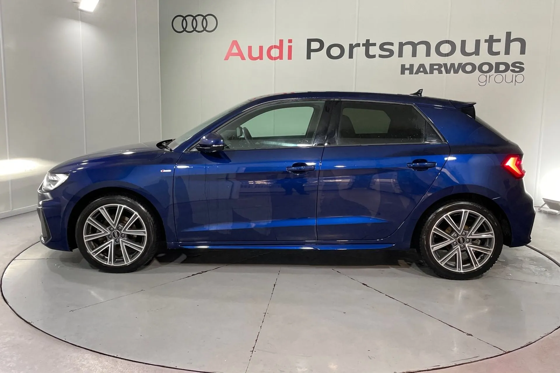 Audi A1 thumbnail image number 11