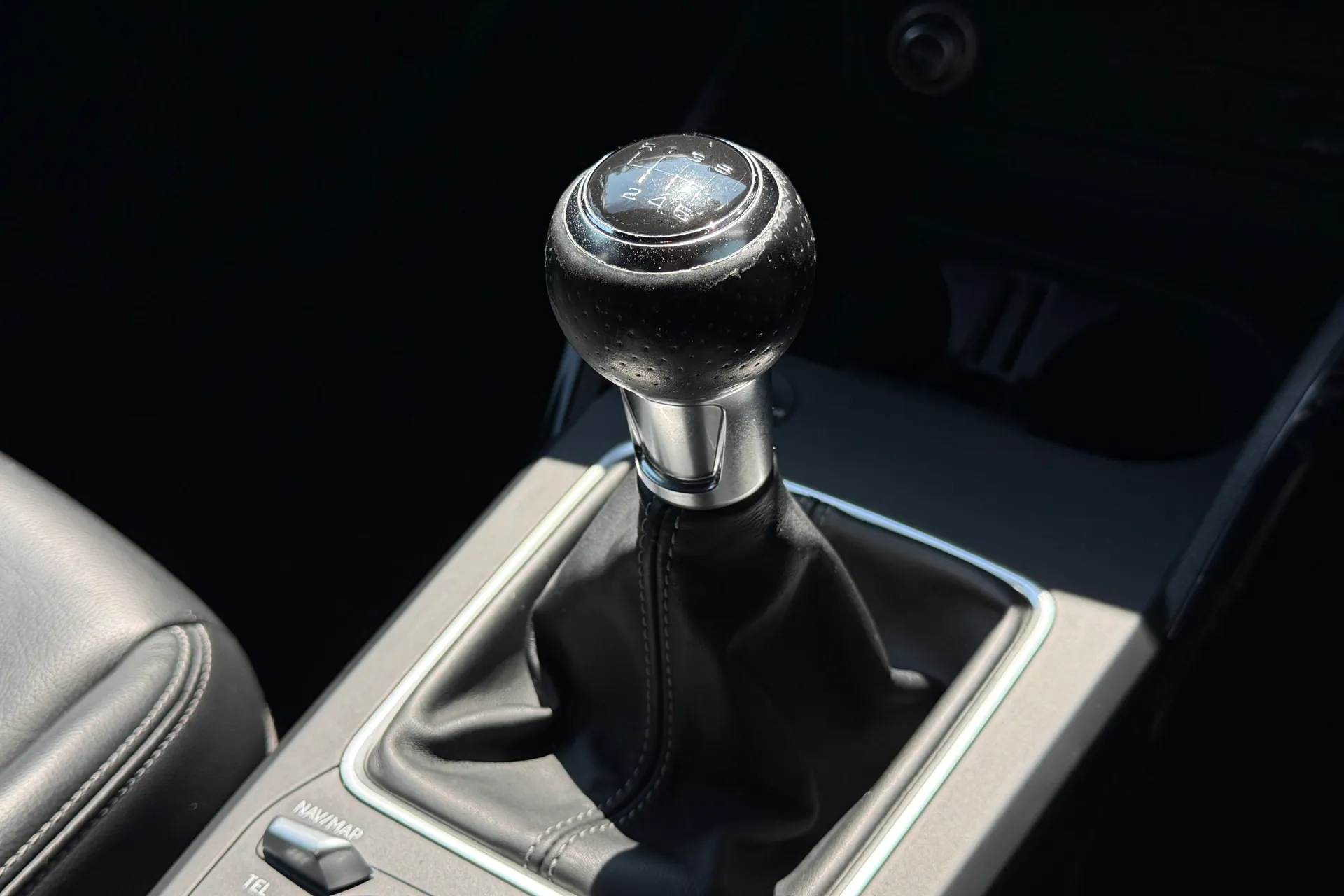Audi Q2 thumbnail image number 21