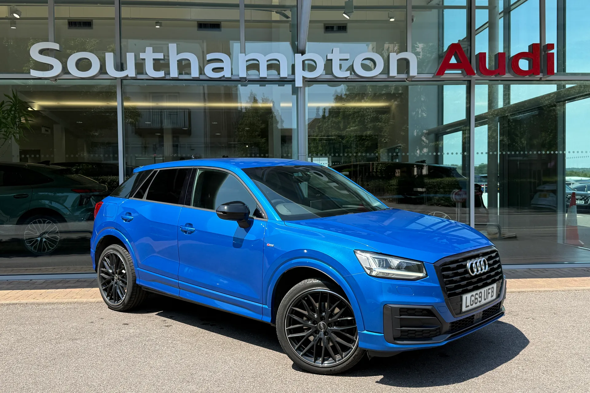 Audi Q2 thumbnail image number 58