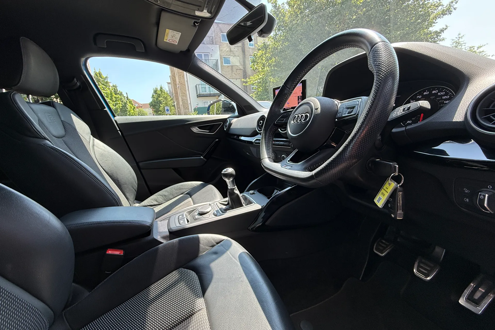 Audi Q2 thumbnail image number 8