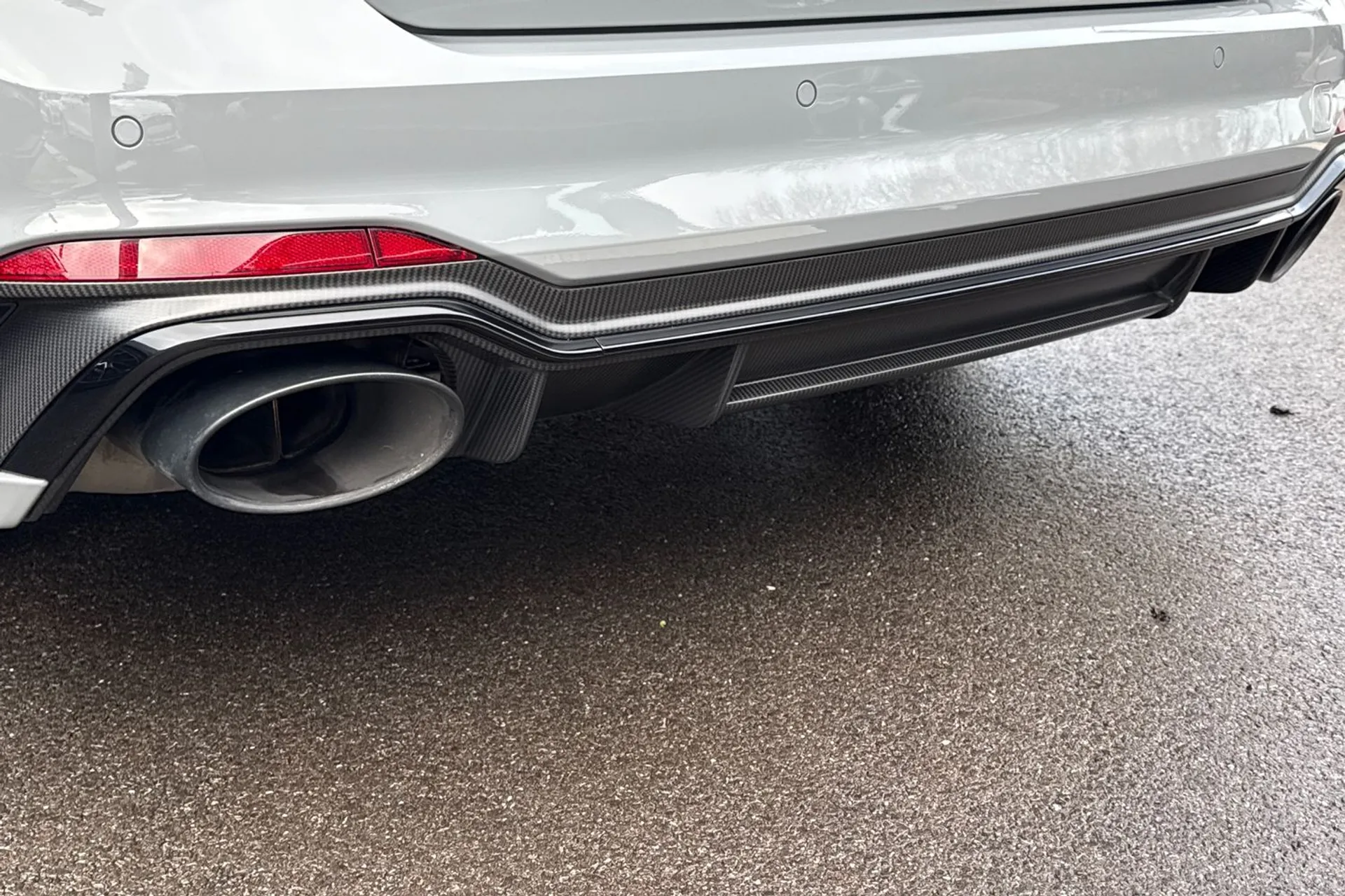 Audi RS4 thumbnail image number 18