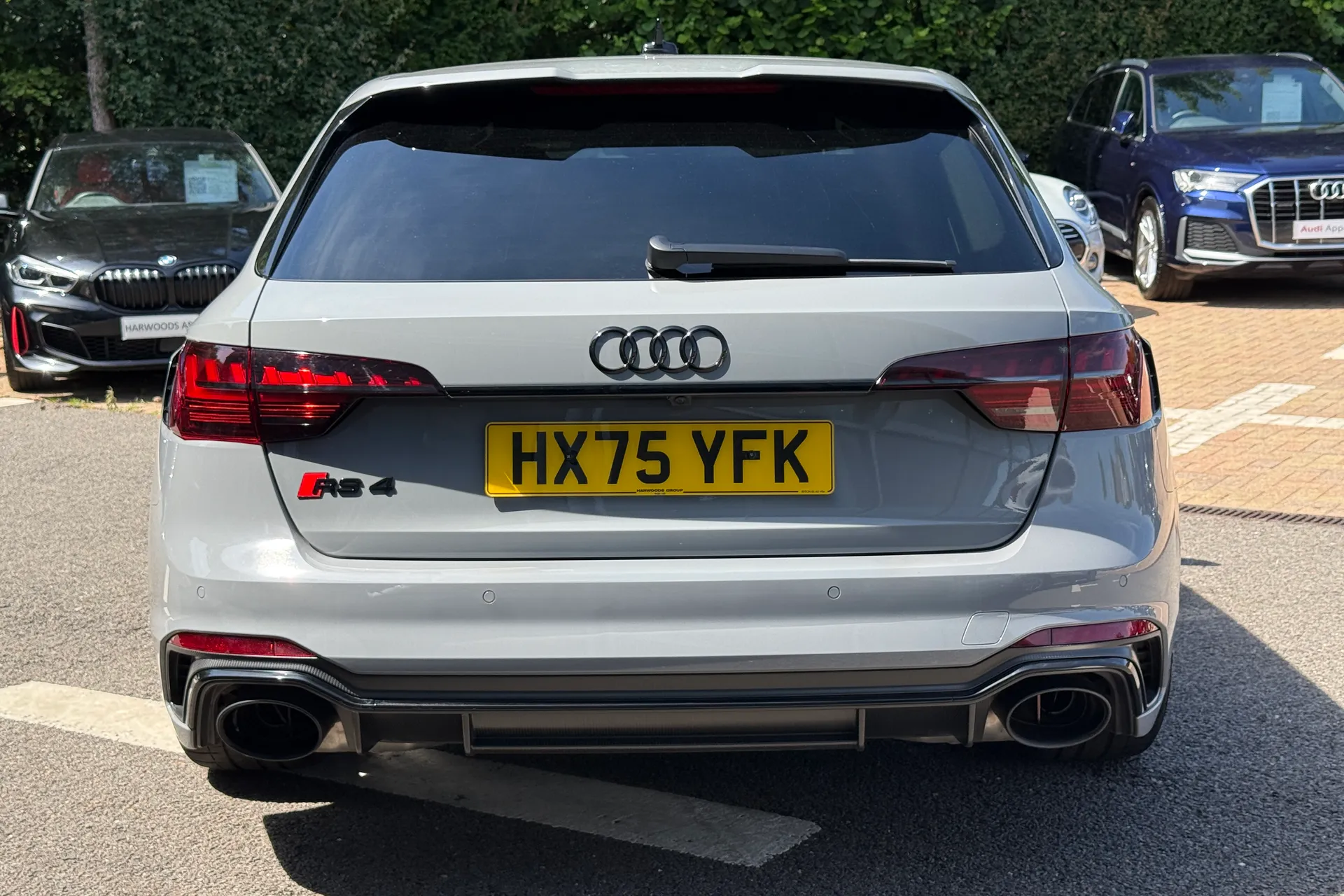 Audi RS4 thumbnail image number 49