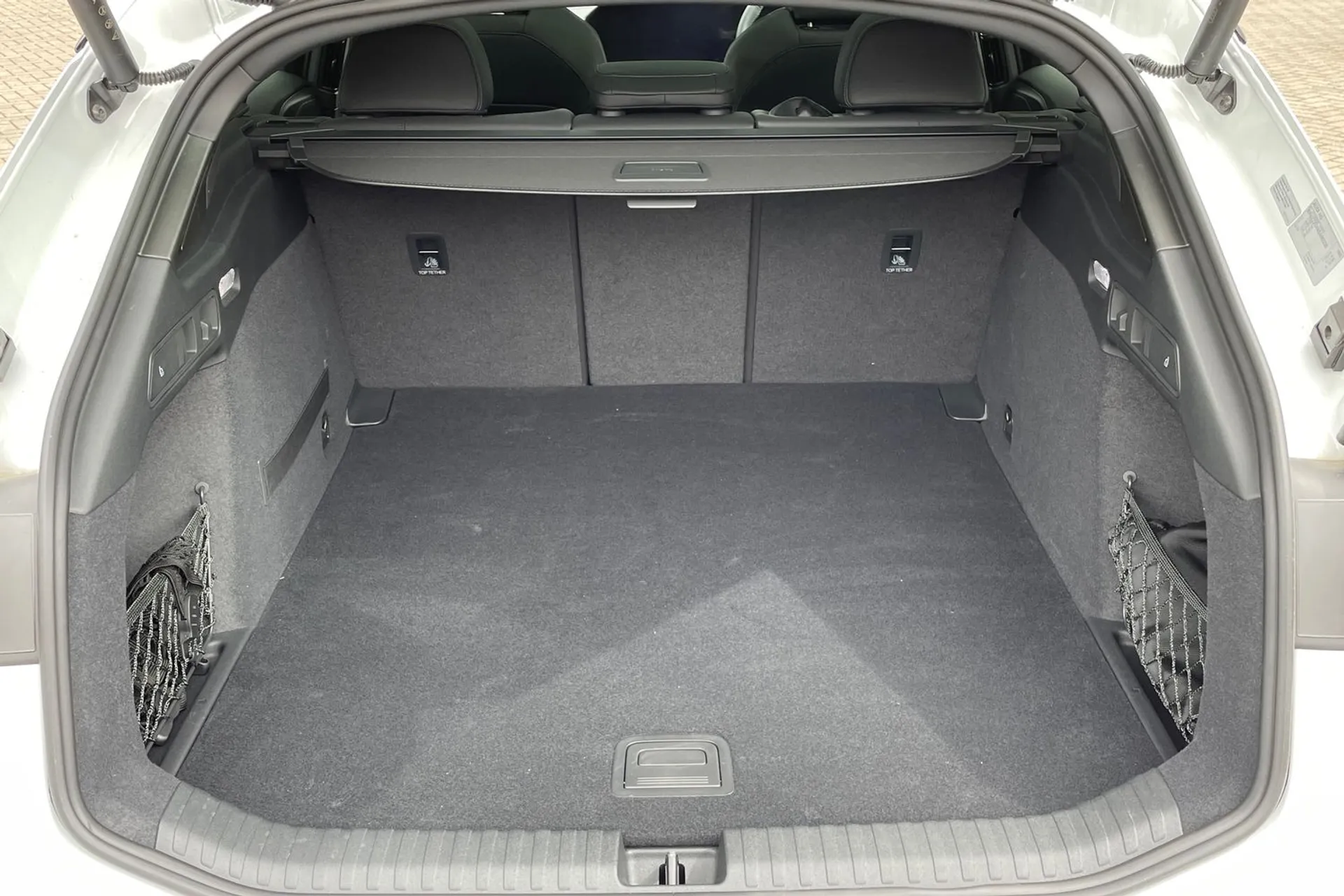 Audi A6 thumbnail image number 30