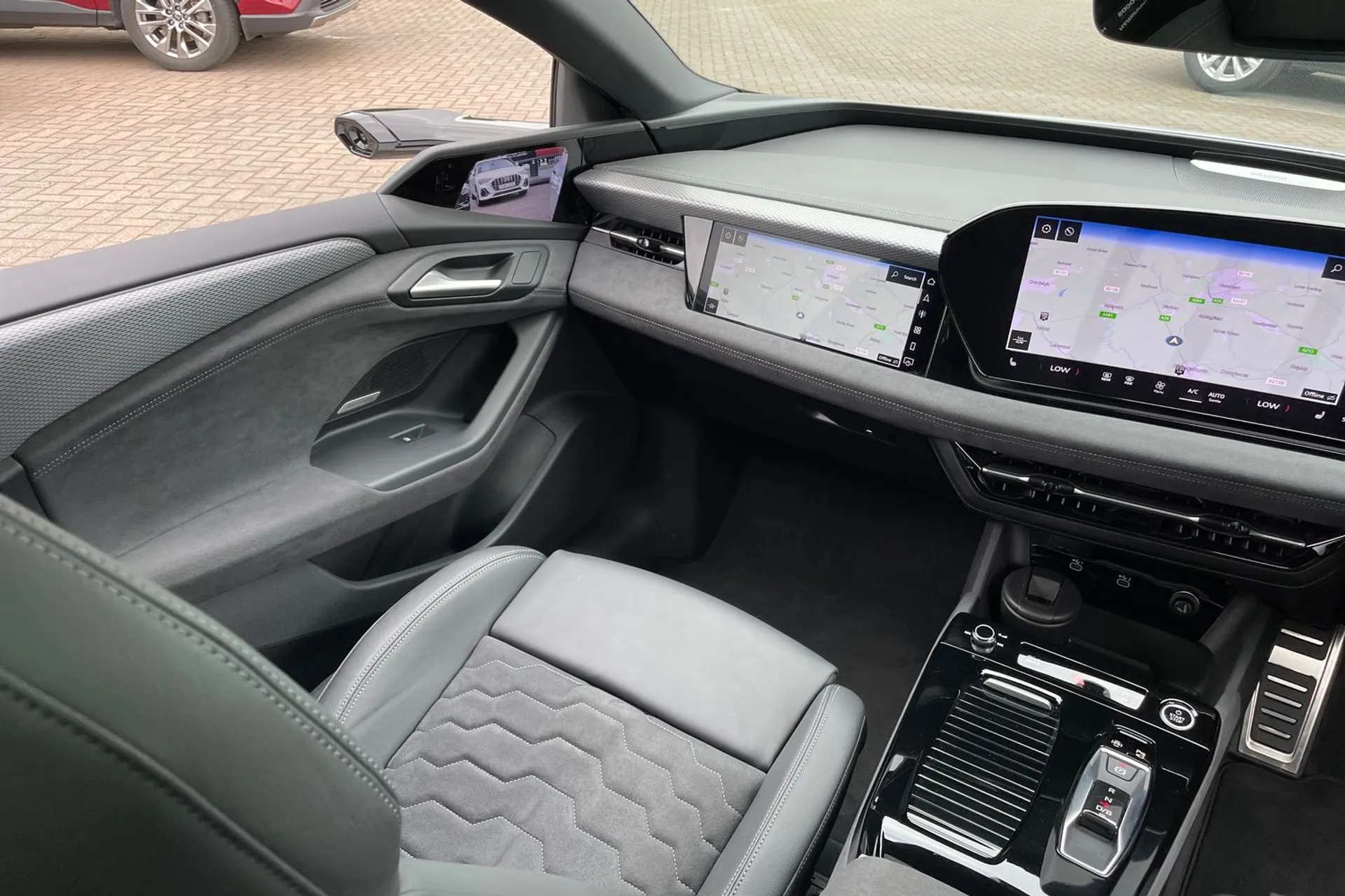 Audi A6 thumbnail image number 34