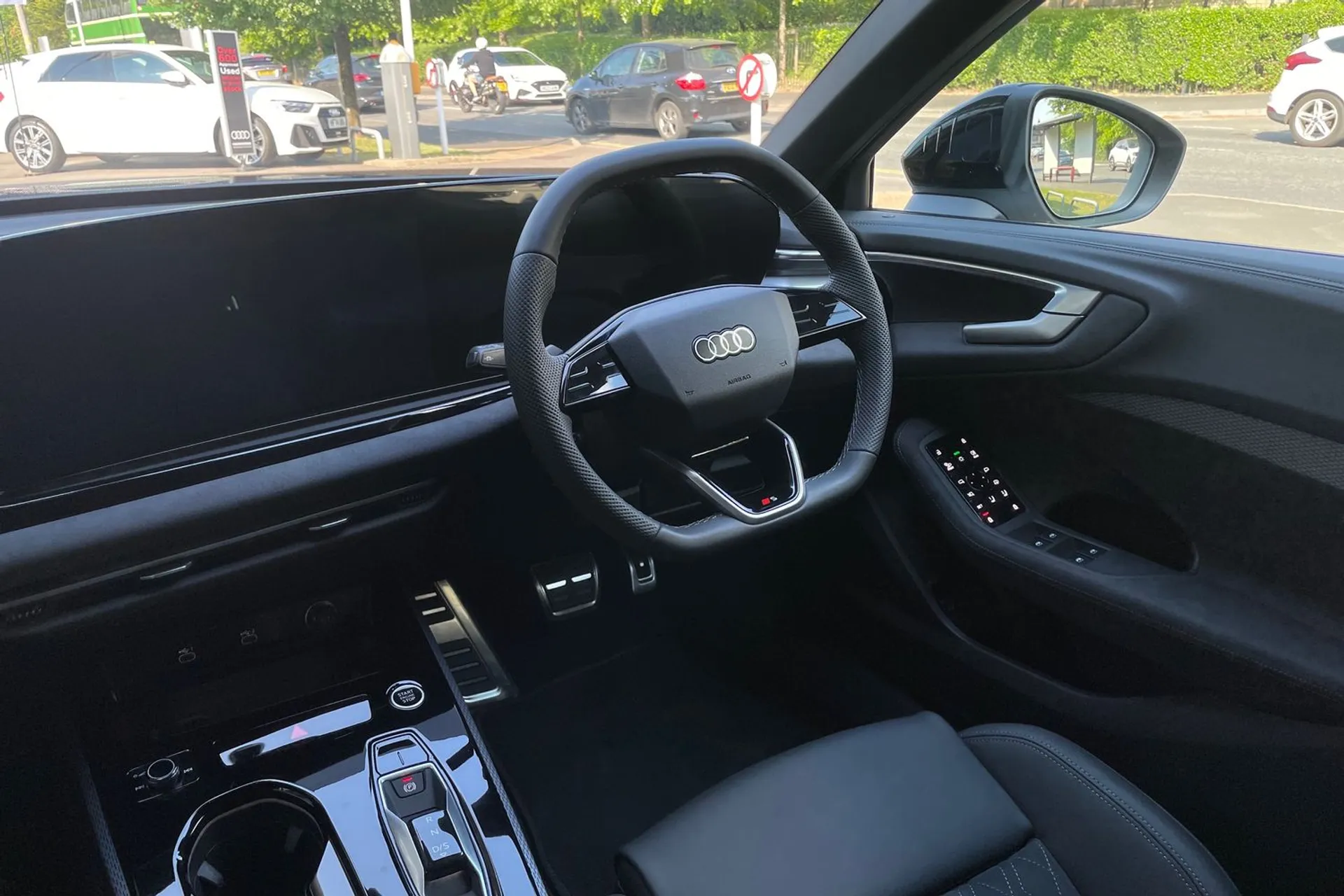 Audi A5 thumbnail image number 32