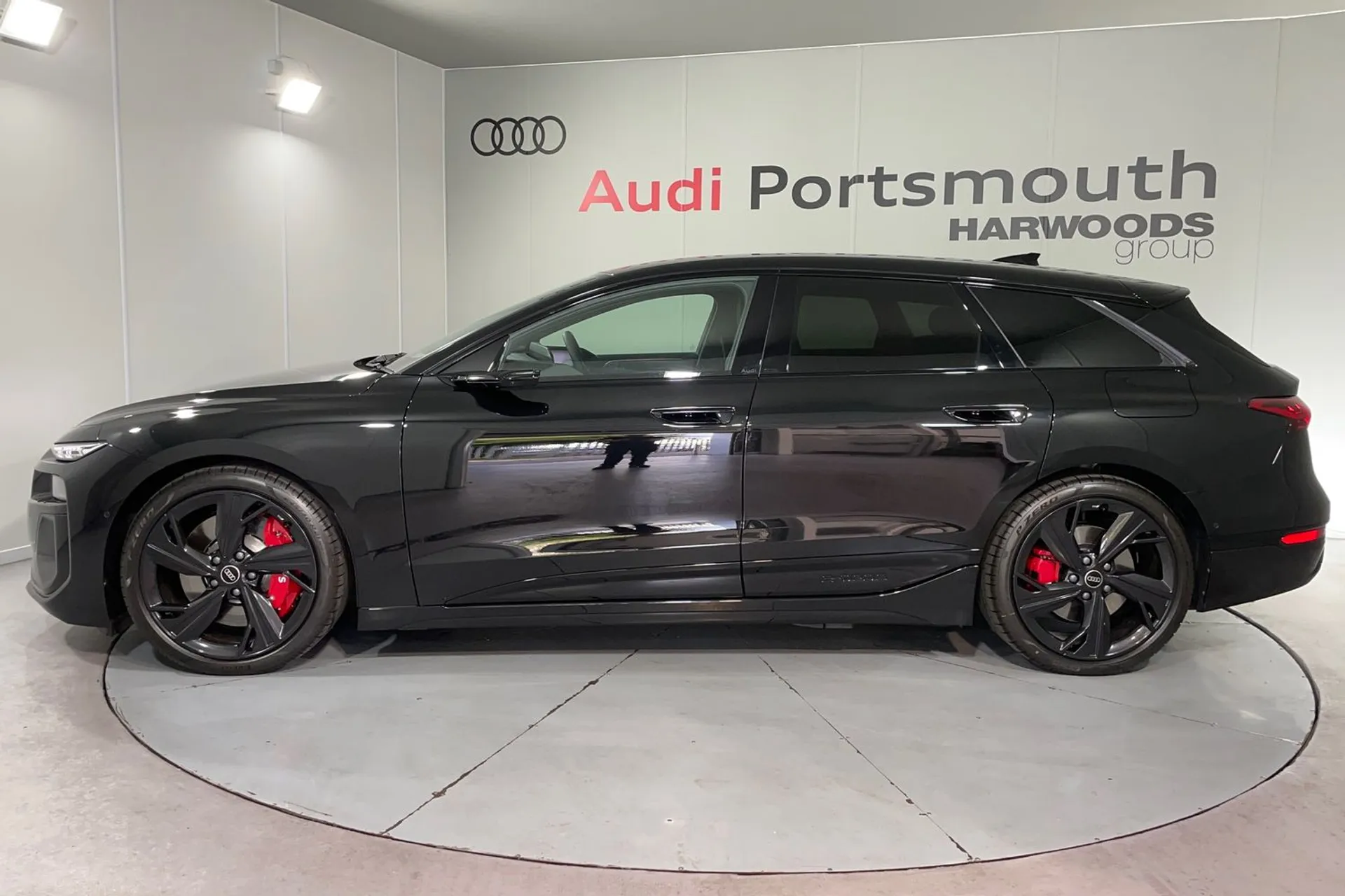 Audi A6 thumbnail image number 11