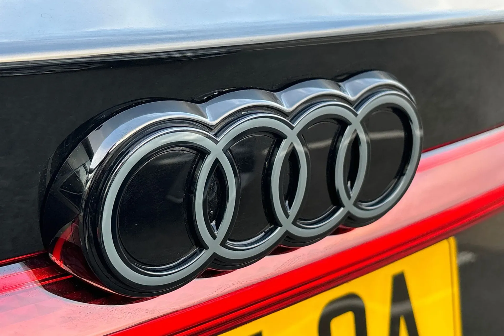 Audi A6 thumbnail image number 7