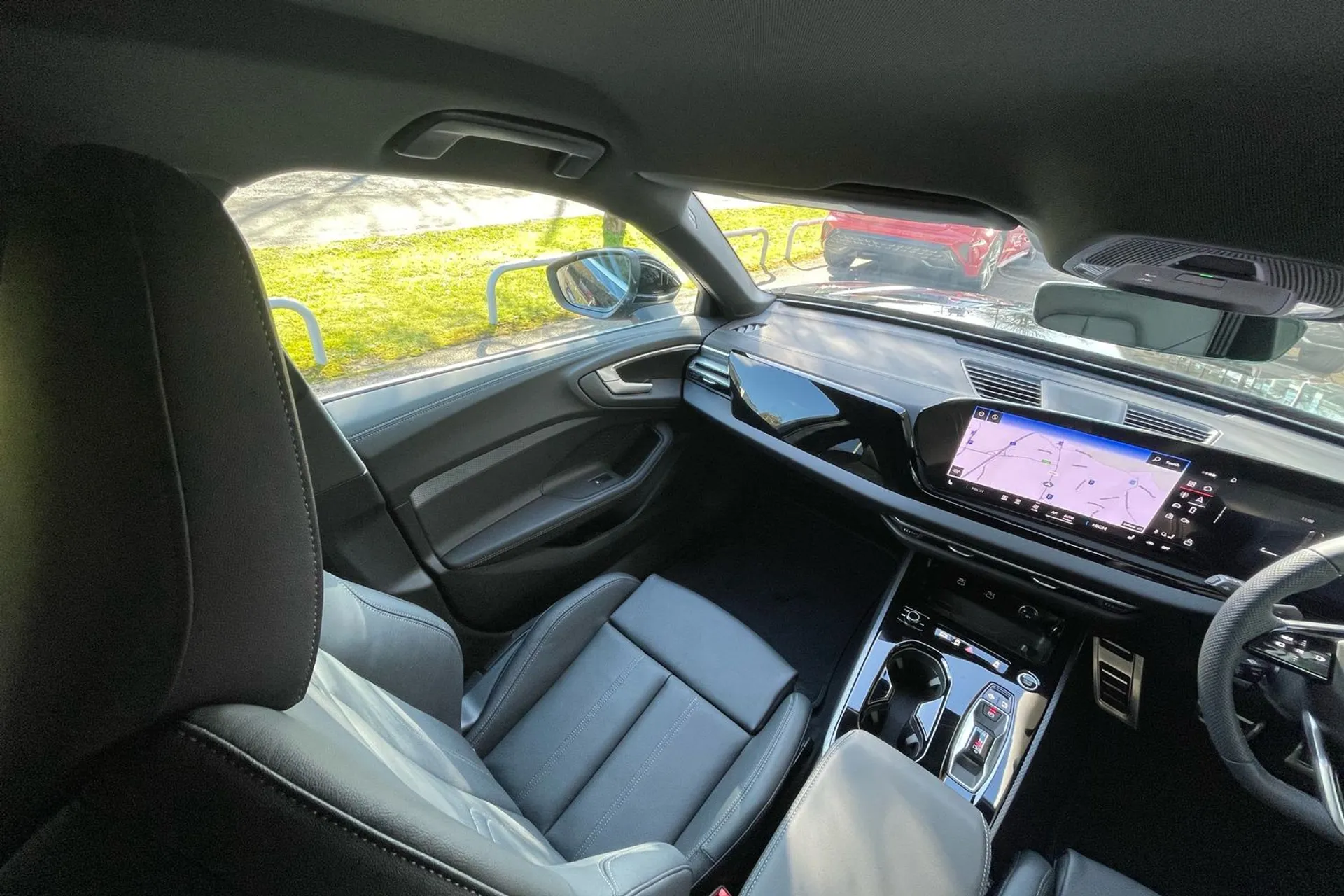 Audi A5 thumbnail image number 32