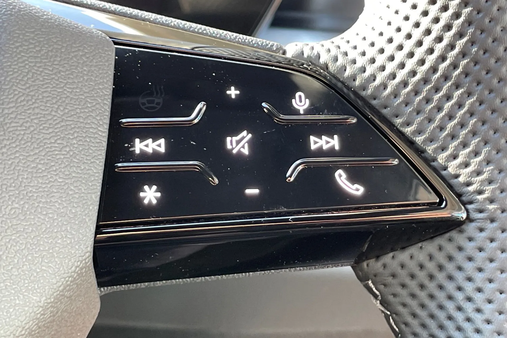 Audi A5 thumbnail image number 36