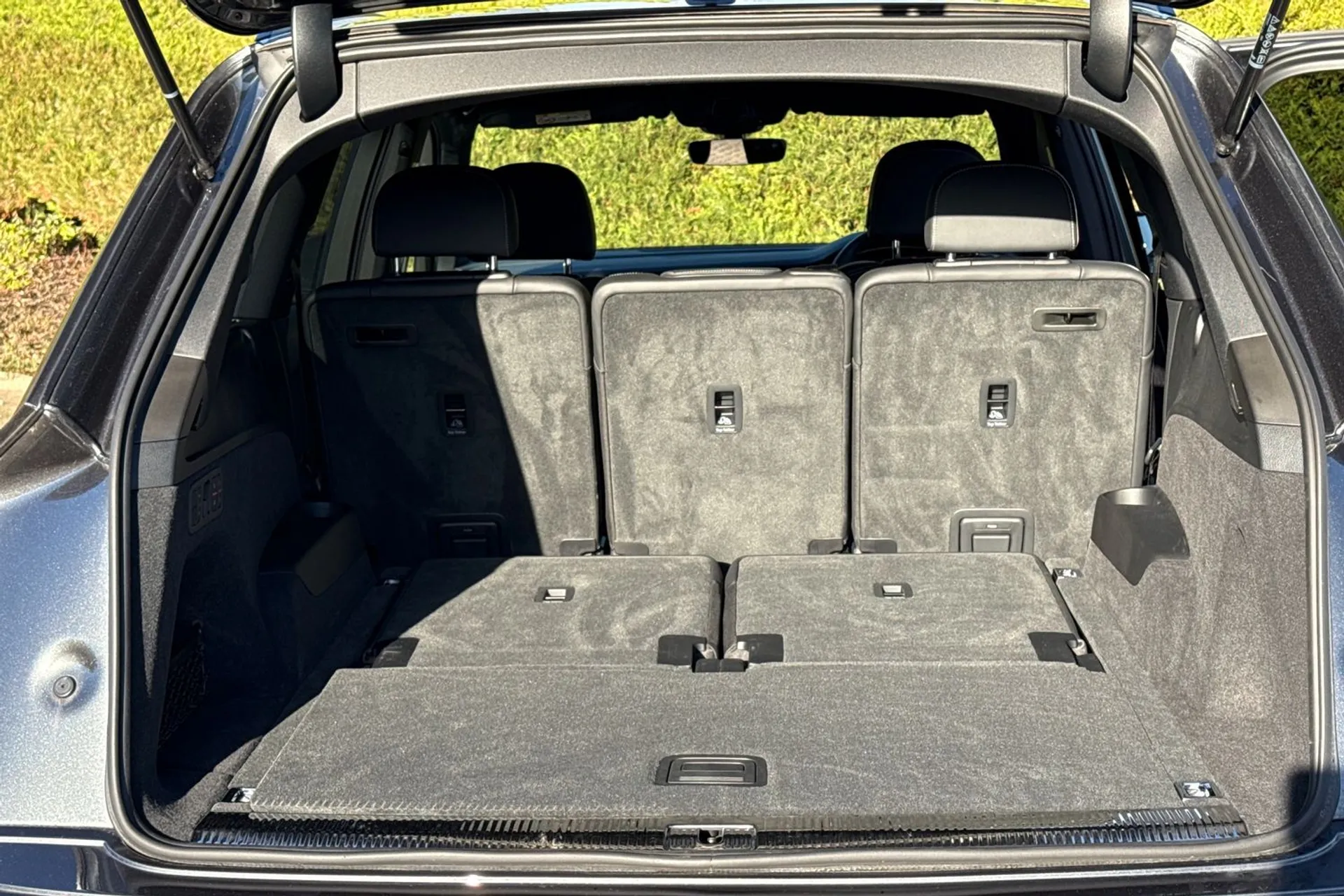 Audi Q7 thumbnail image number 19