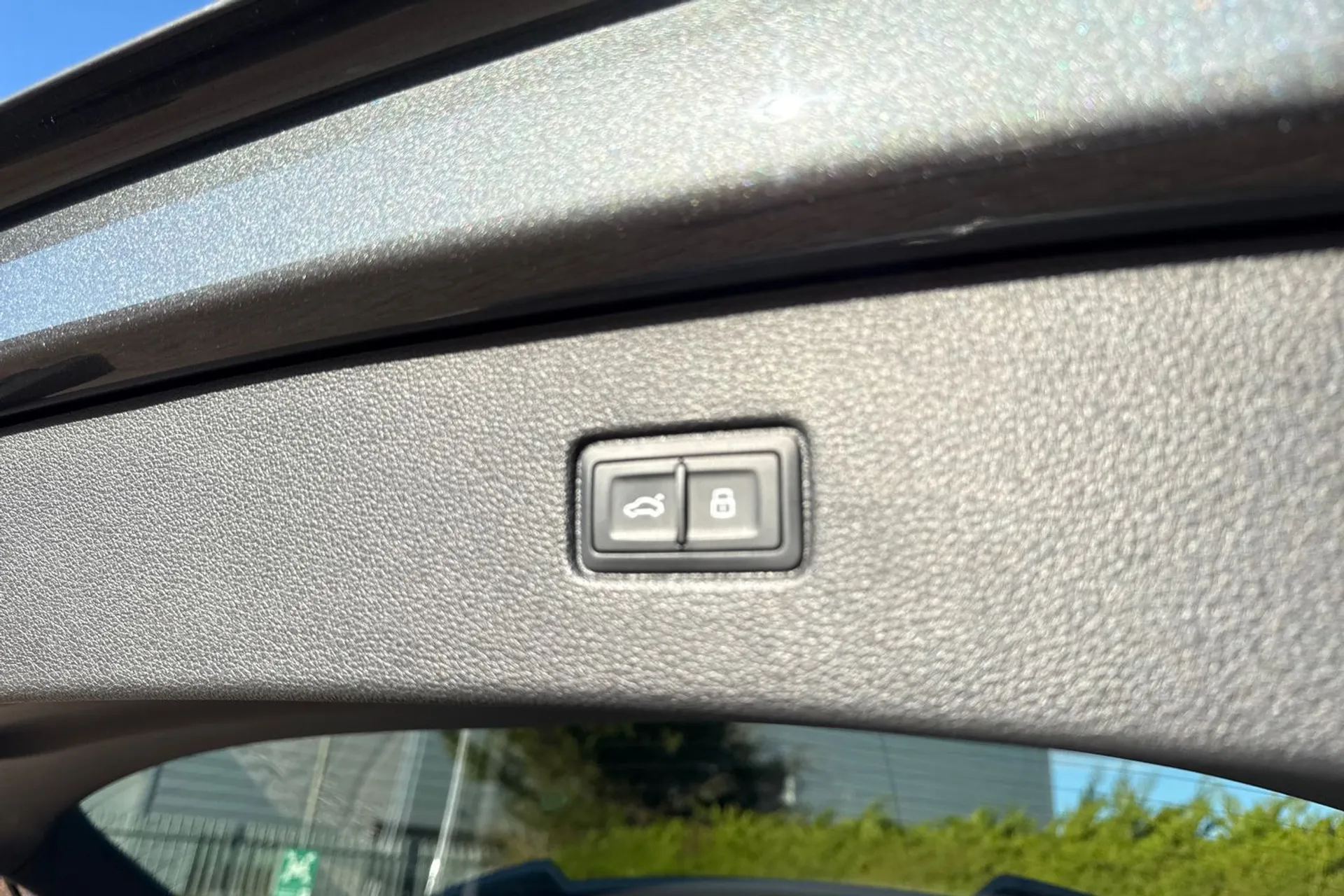 Audi Q7 thumbnail image number 20