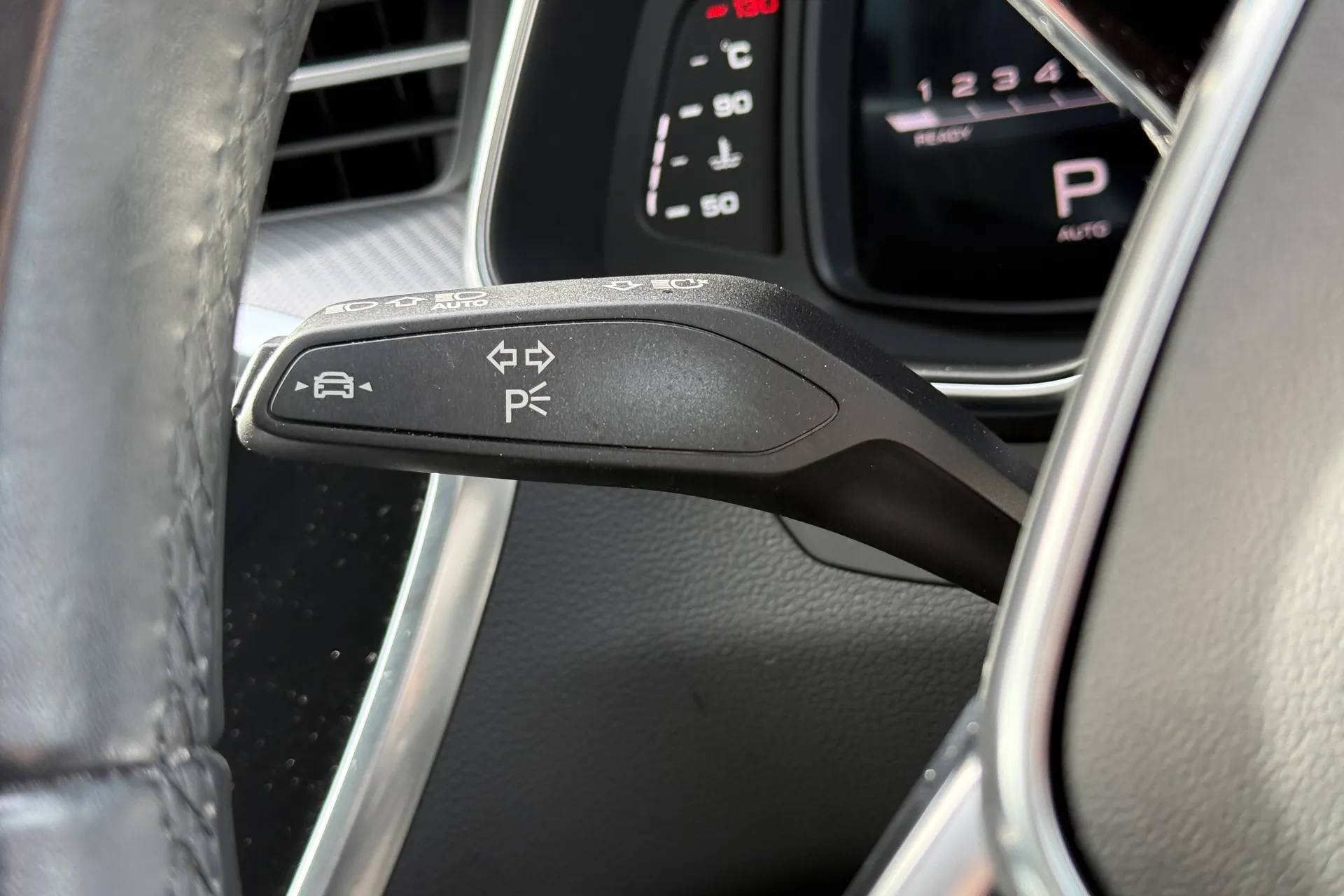 Audi A6 thumbnail image number 7