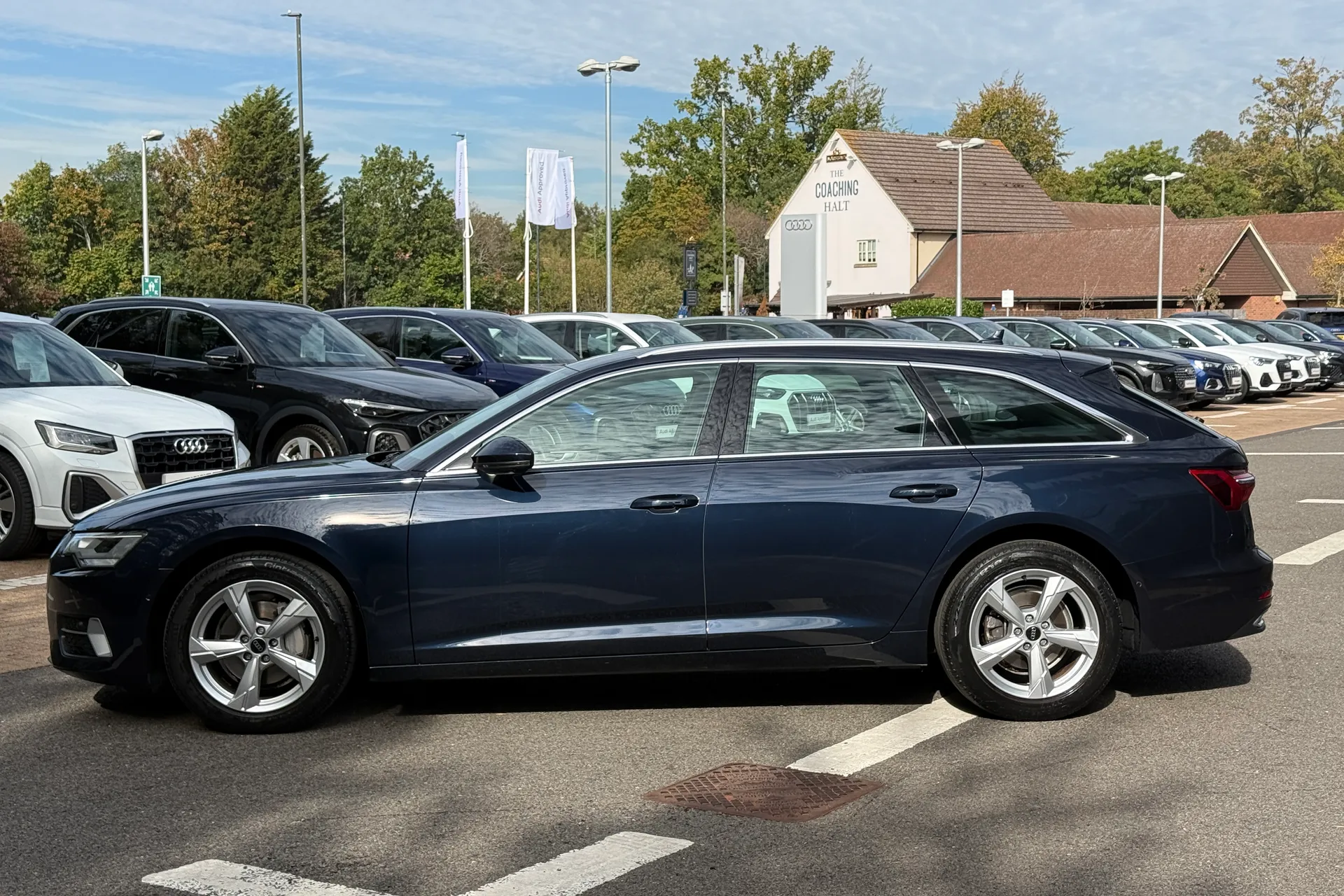 Audi A6 thumbnail image number 34