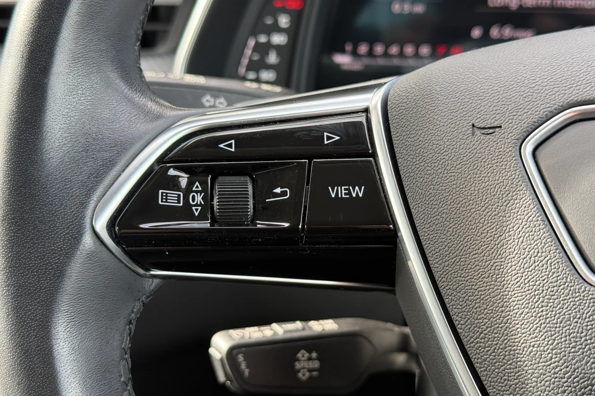 Audi A6 thumbnail image number 13