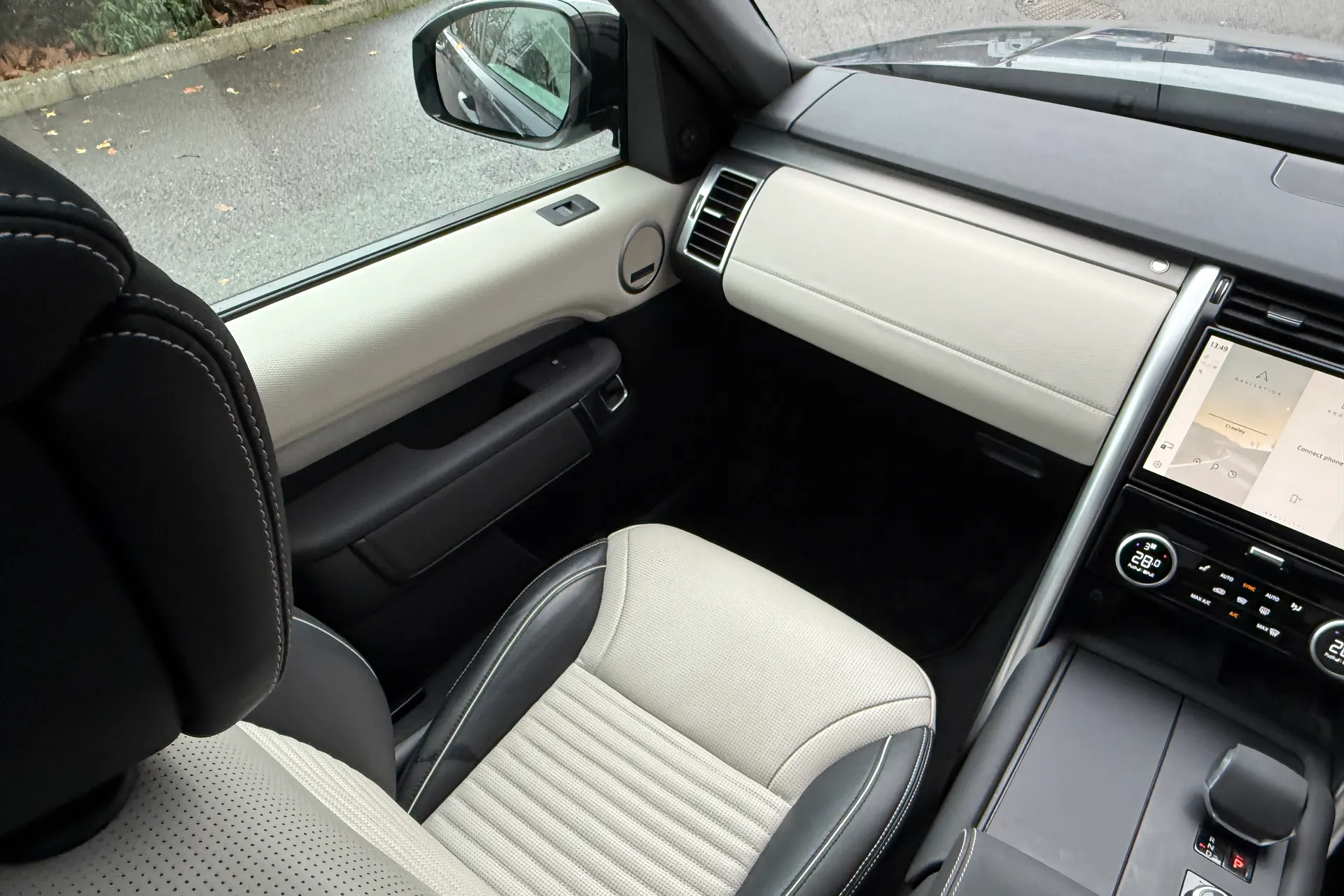 LAND ROVER DISCOVERY thumbnail image number 23