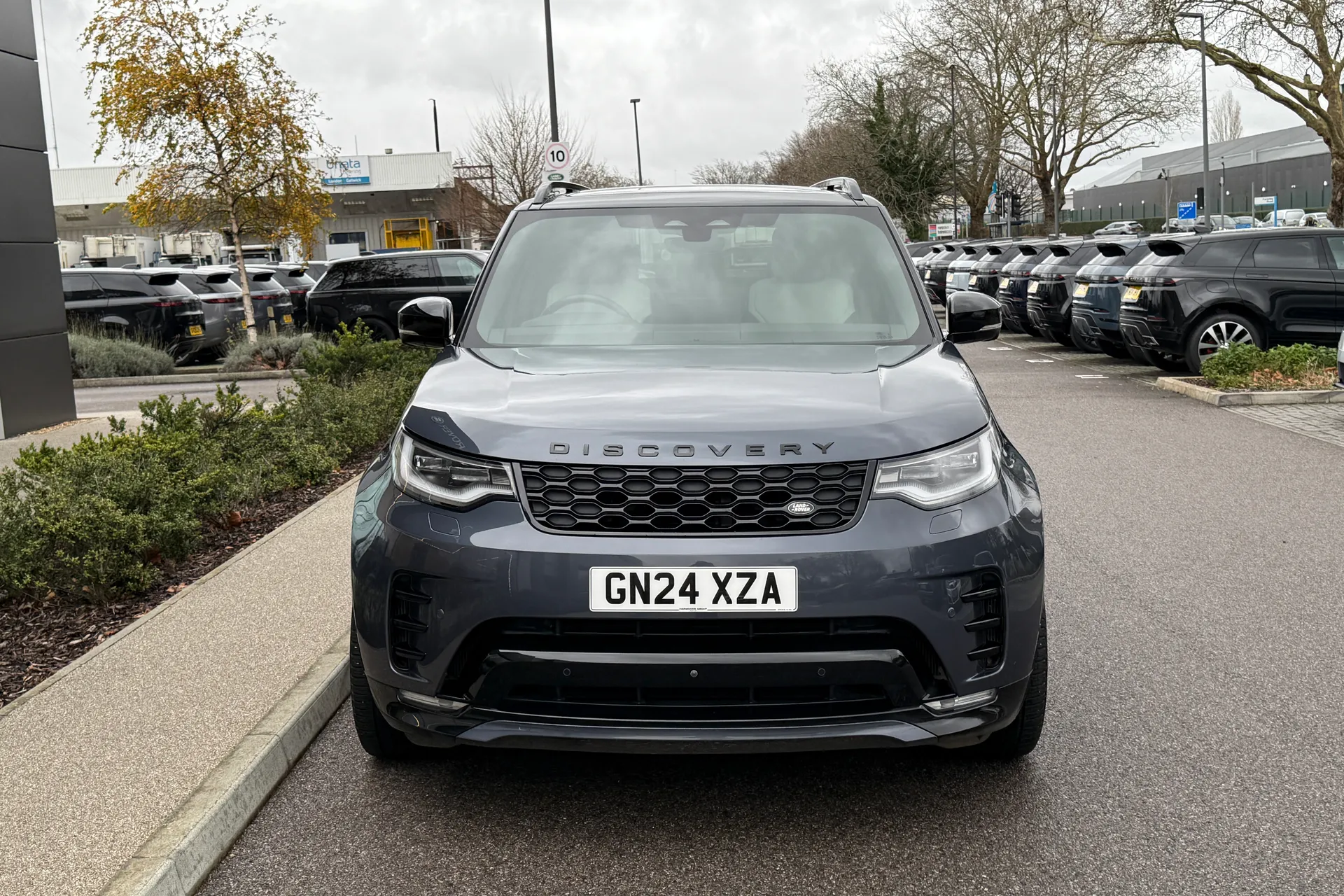 LAND ROVER DISCOVERY thumbnail image number 16