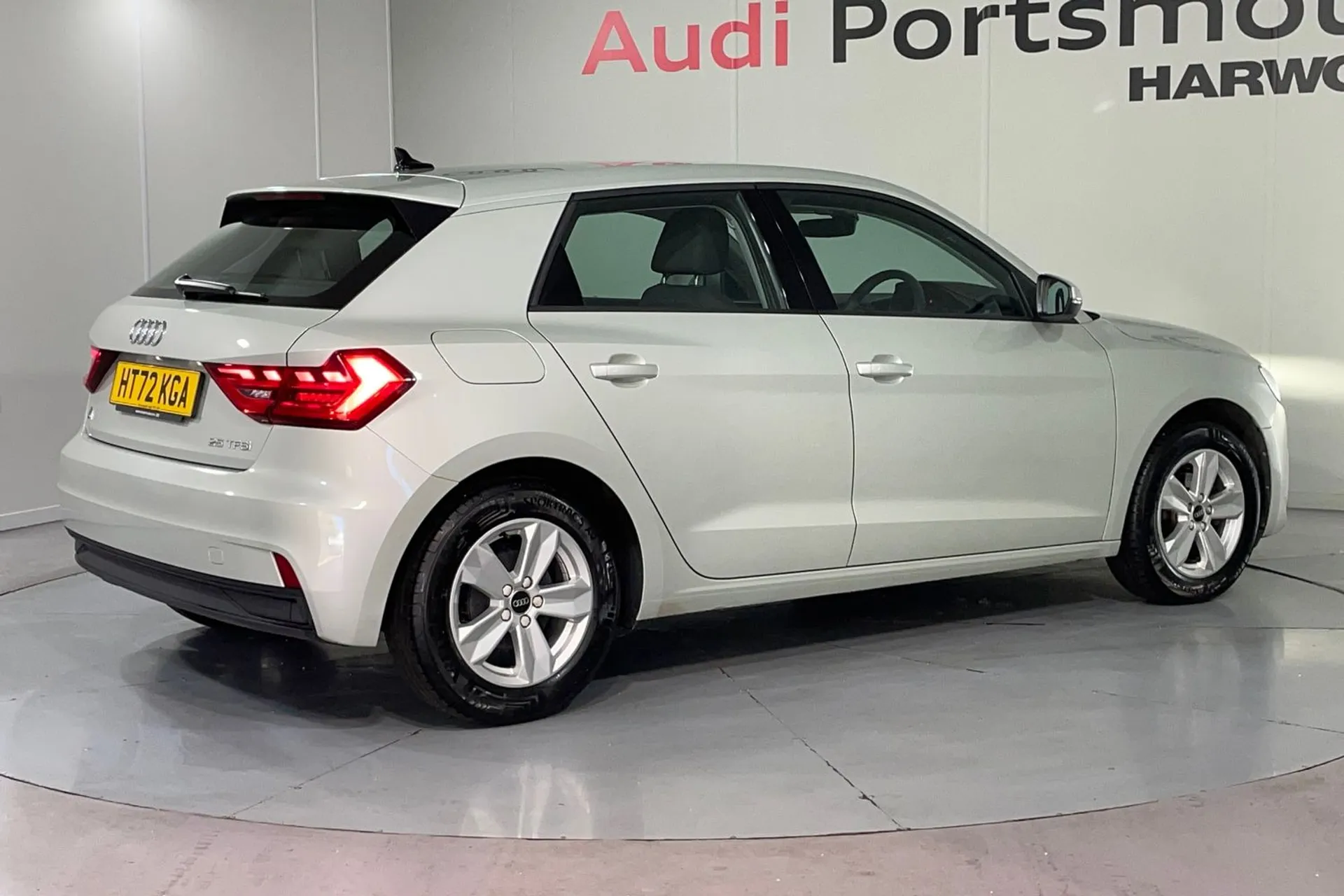 Audi A1 thumbnail image number 10