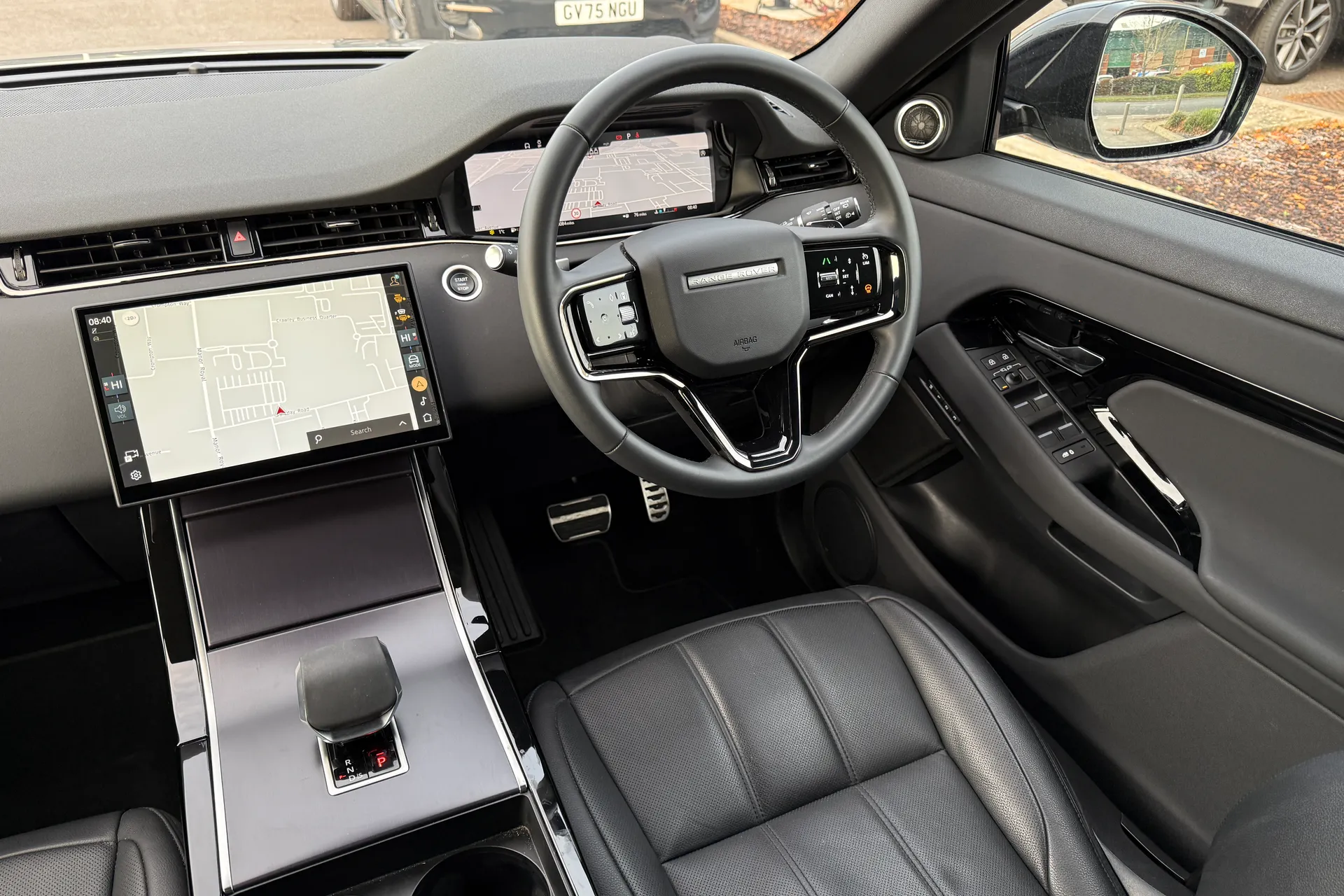 LAND ROVER RANGE ROVER EVOQUE thumbnail image number 21