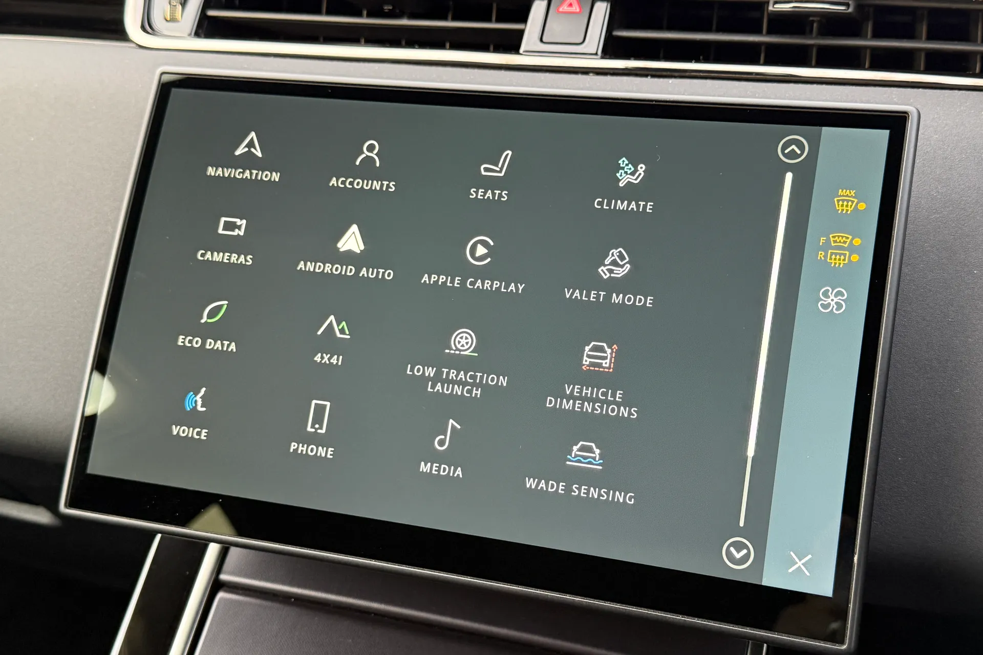 LAND ROVER RANGE ROVER EVOQUE thumbnail image number 26