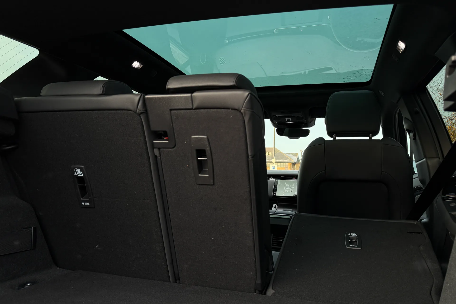 LAND ROVER RANGE ROVER EVOQUE thumbnail image number 33