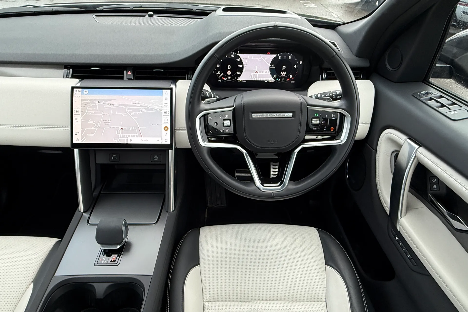 LAND ROVER DISCOVERY SPORT thumbnail image number 22