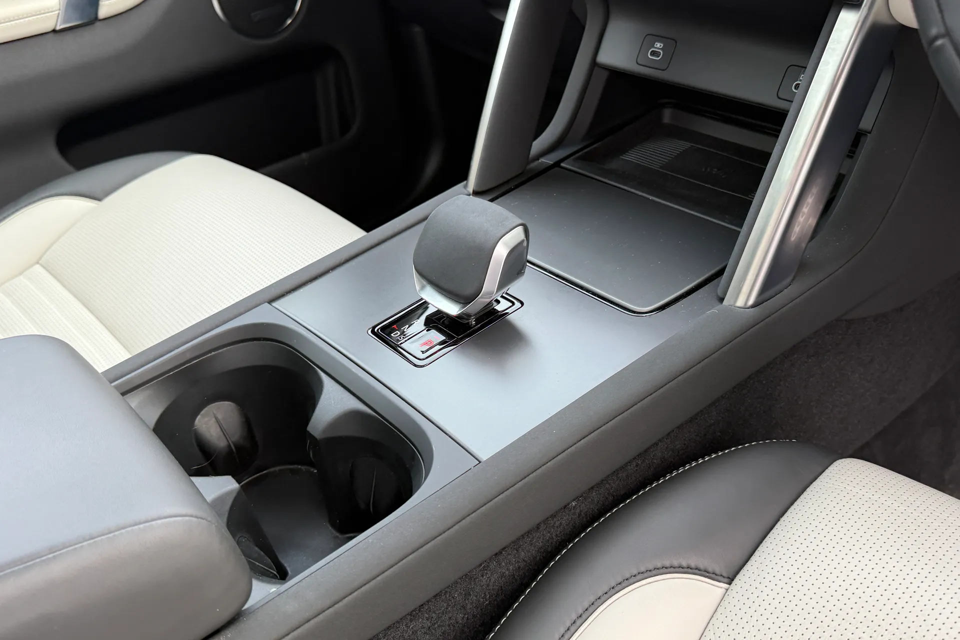 LAND ROVER DISCOVERY SPORT thumbnail image number 20