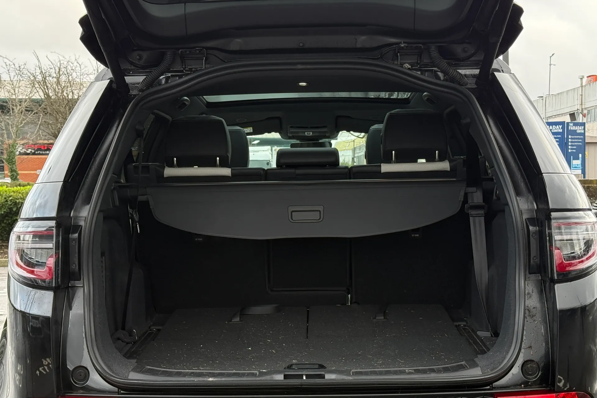 LAND ROVER DISCOVERY SPORT thumbnail image number 28