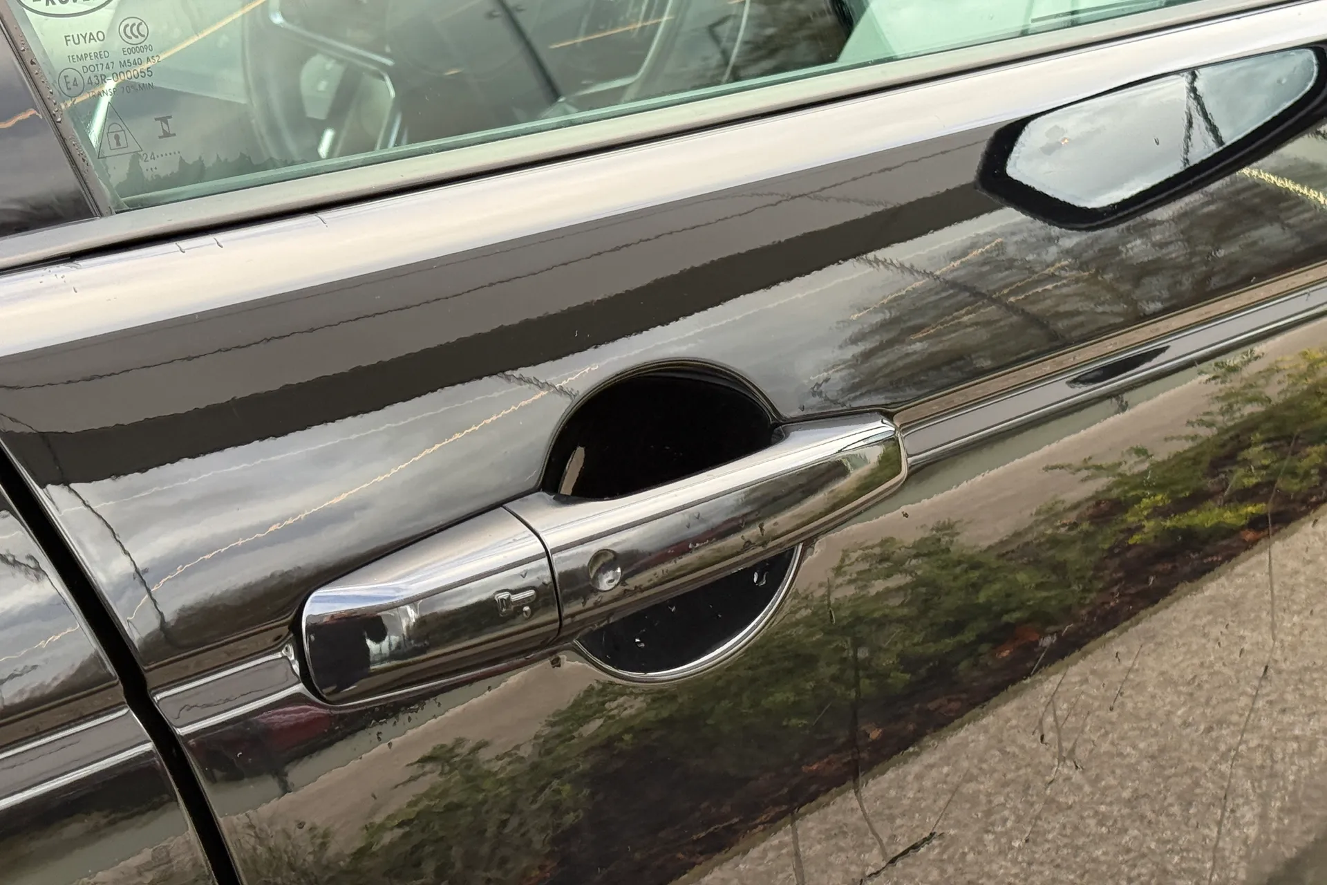 LAND ROVER DISCOVERY SPORT thumbnail image number 16