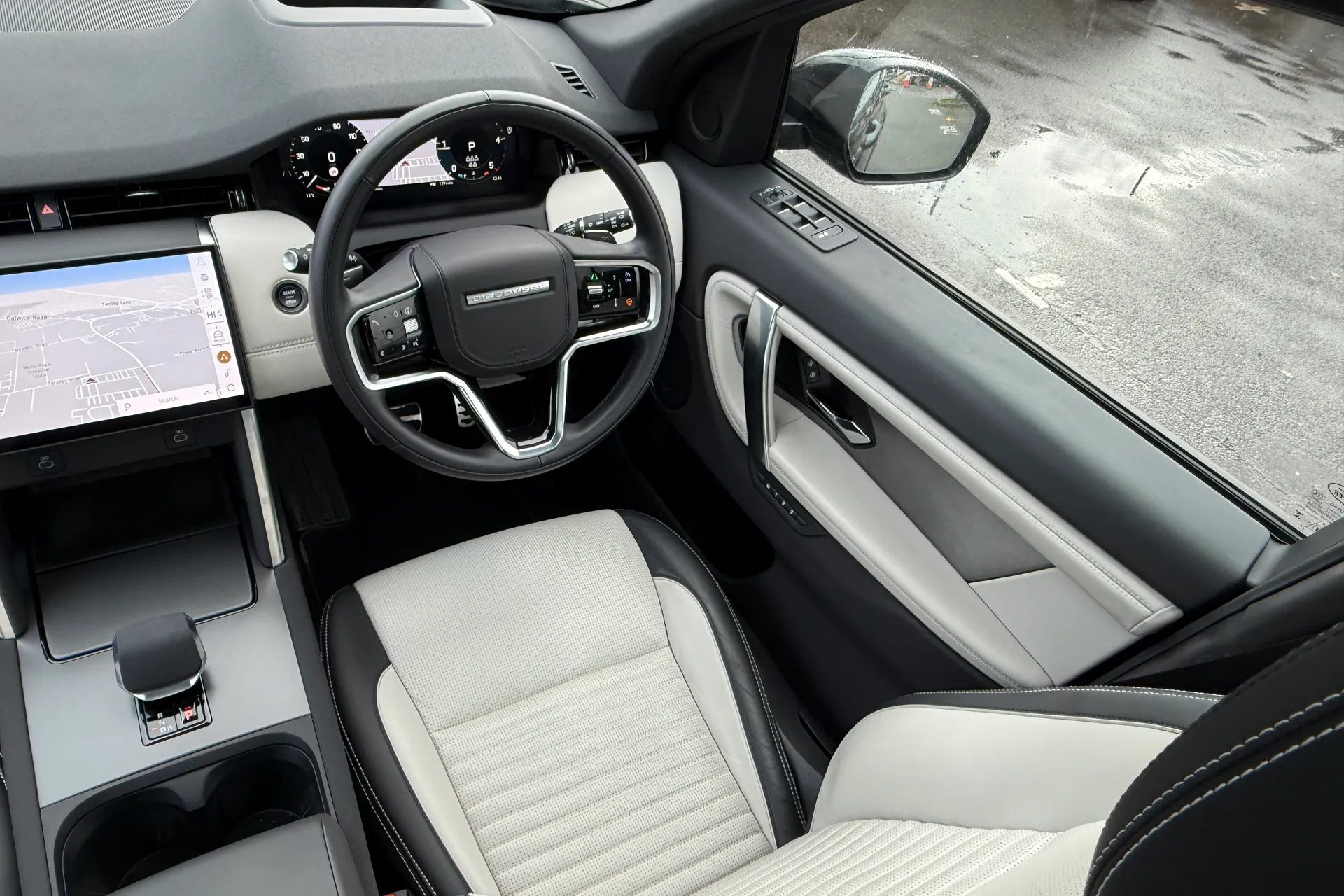 LAND ROVER DISCOVERY SPORT thumbnail image number 25