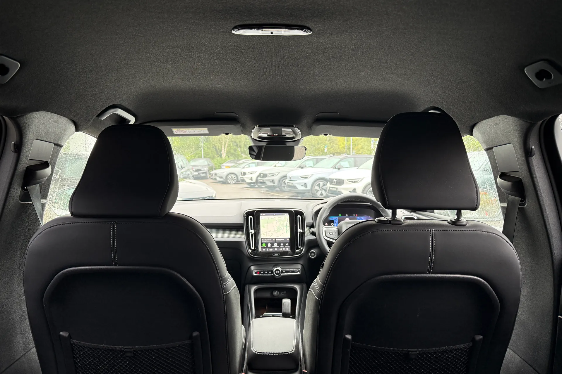 Volvo XC40 thumbnail image number 21