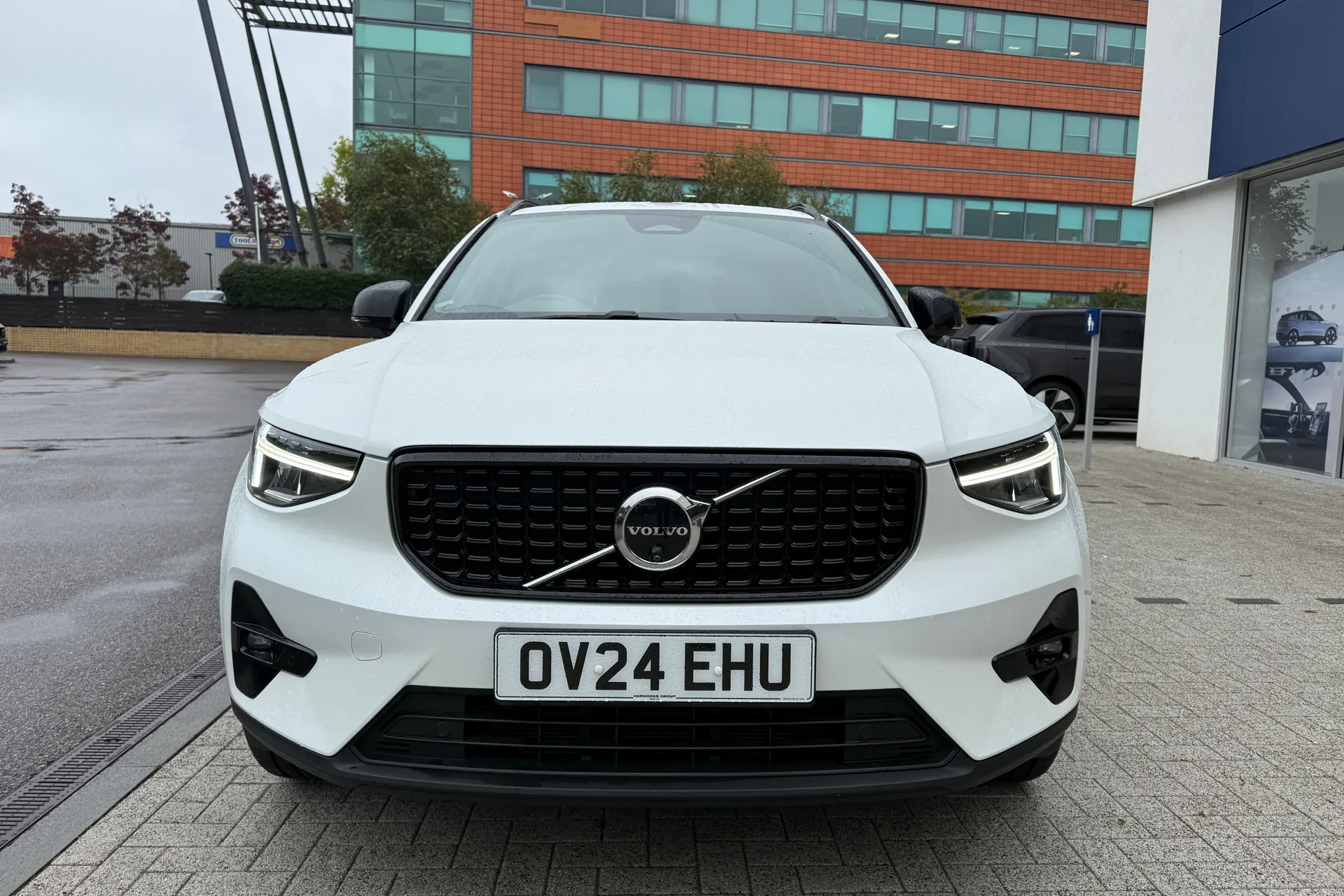 Volvo XC40 thumbnail image number 14