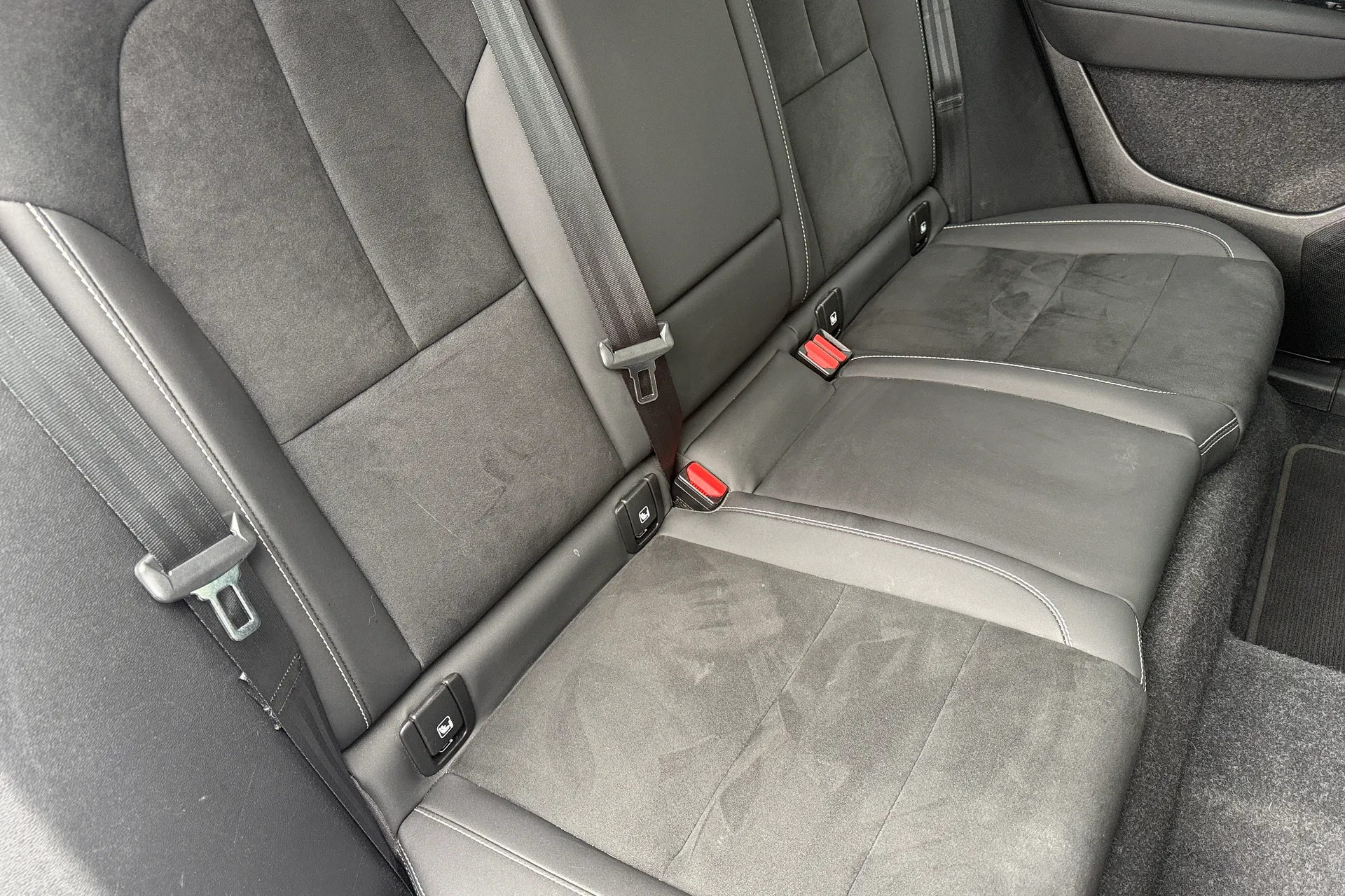 Volvo XC40 thumbnail image number 26