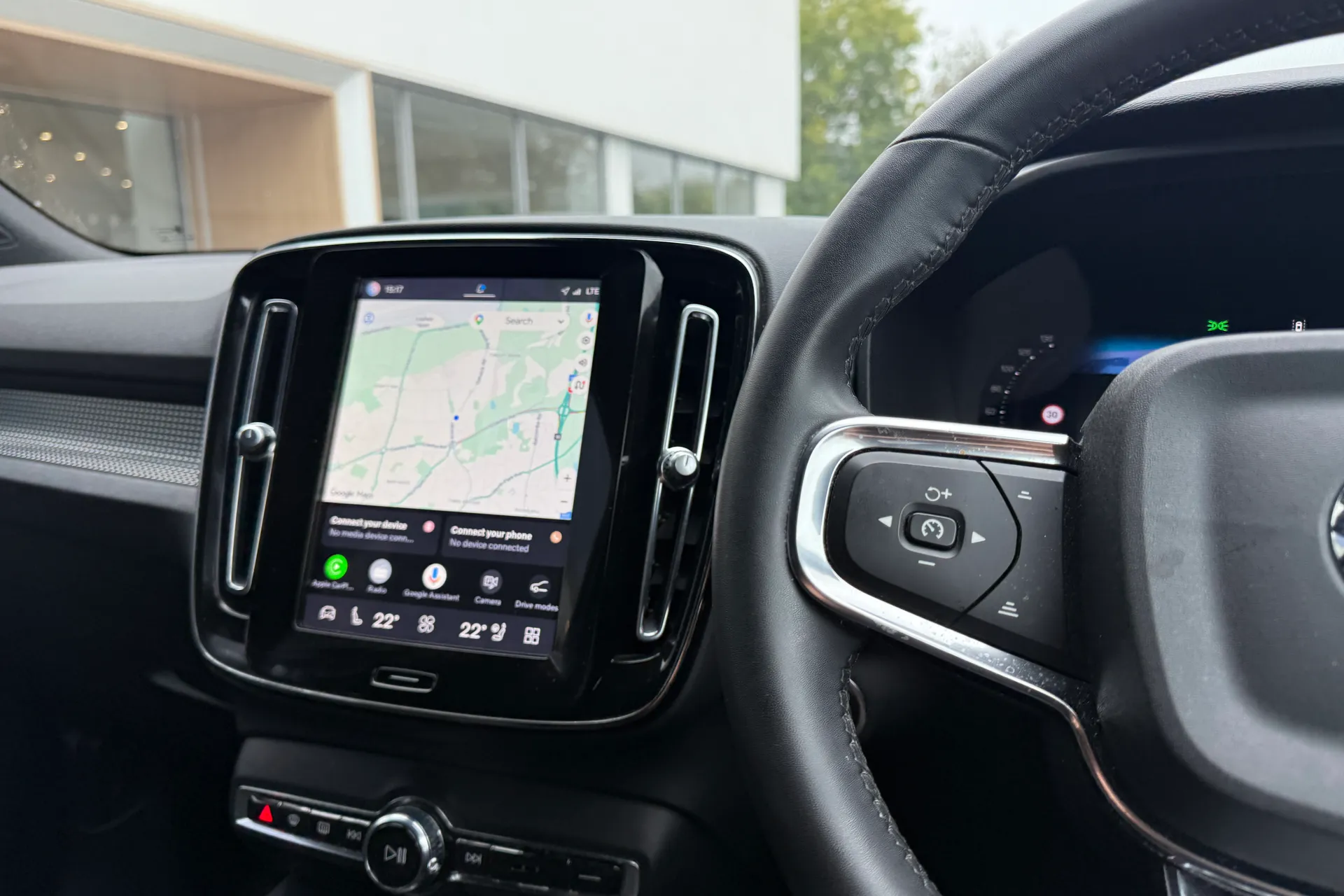 Volvo XC40 thumbnail image number 36