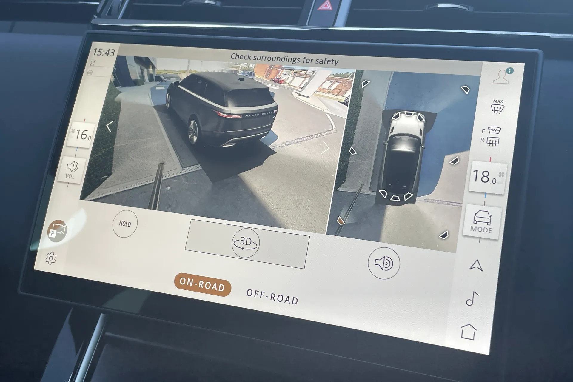 LAND ROVER RANGE ROVER VELAR thumbnail image number 7