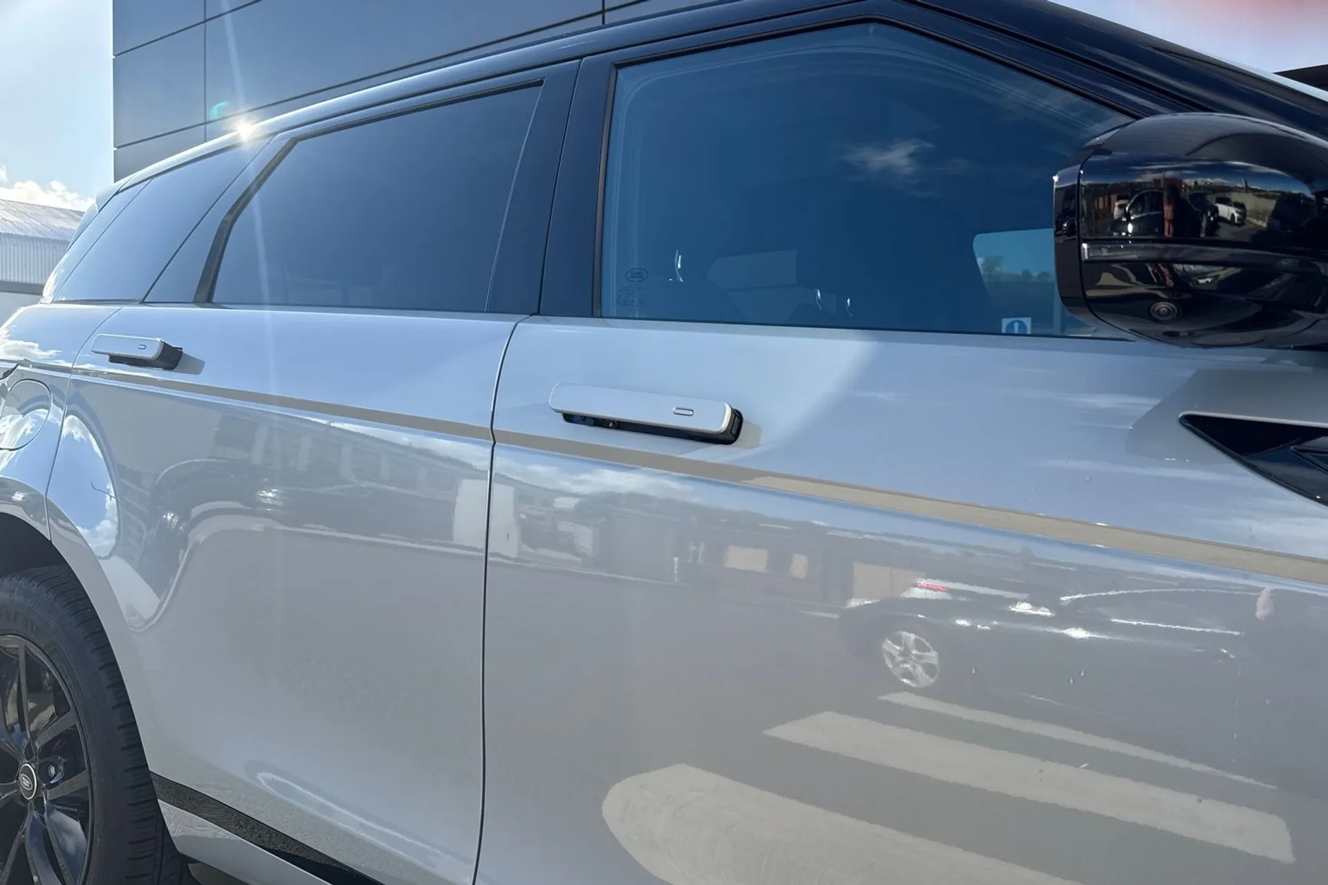 LAND ROVER RANGE ROVER EVOQUE thumbnail image number 32