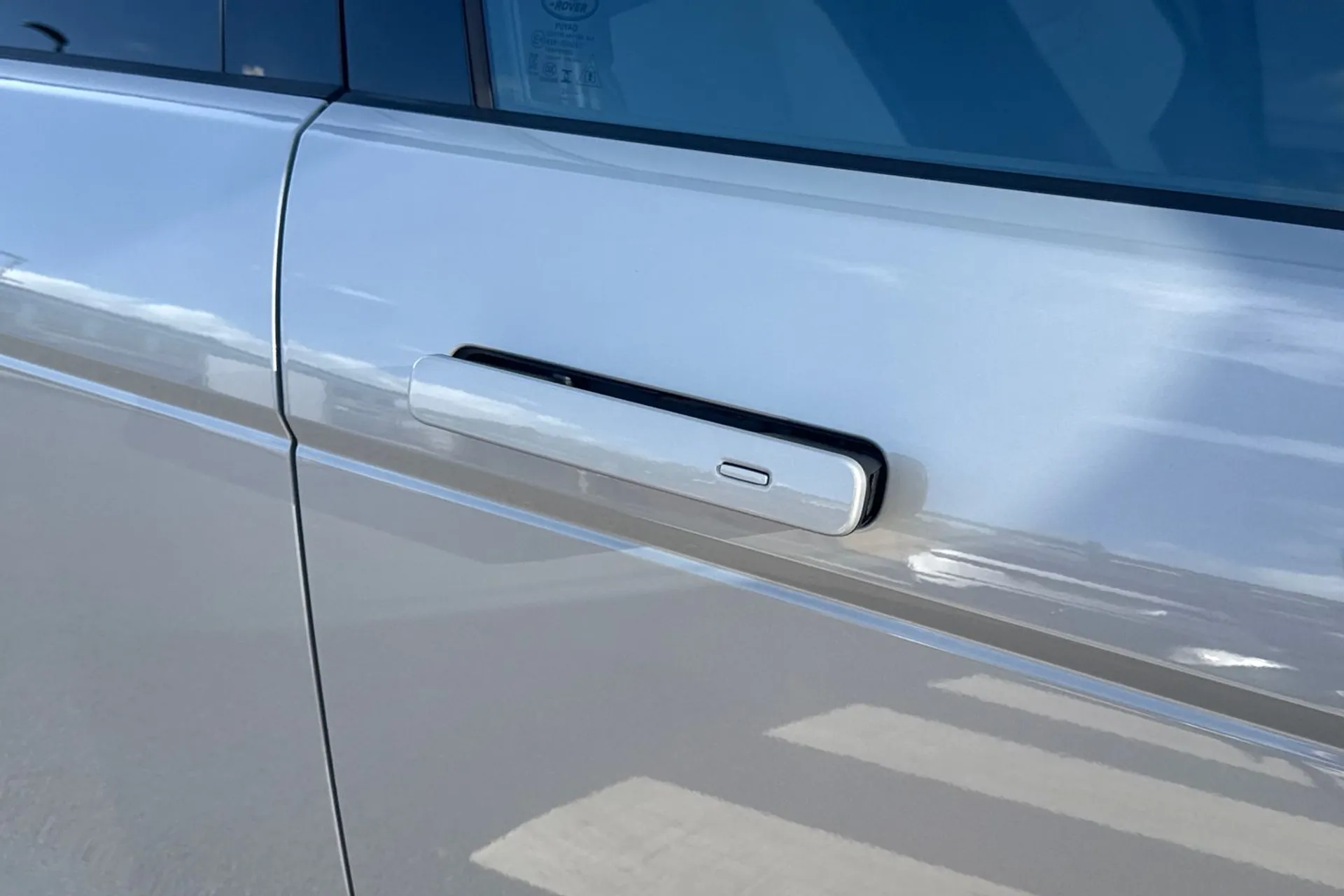 LAND ROVER RANGE ROVER EVOQUE thumbnail image number 33