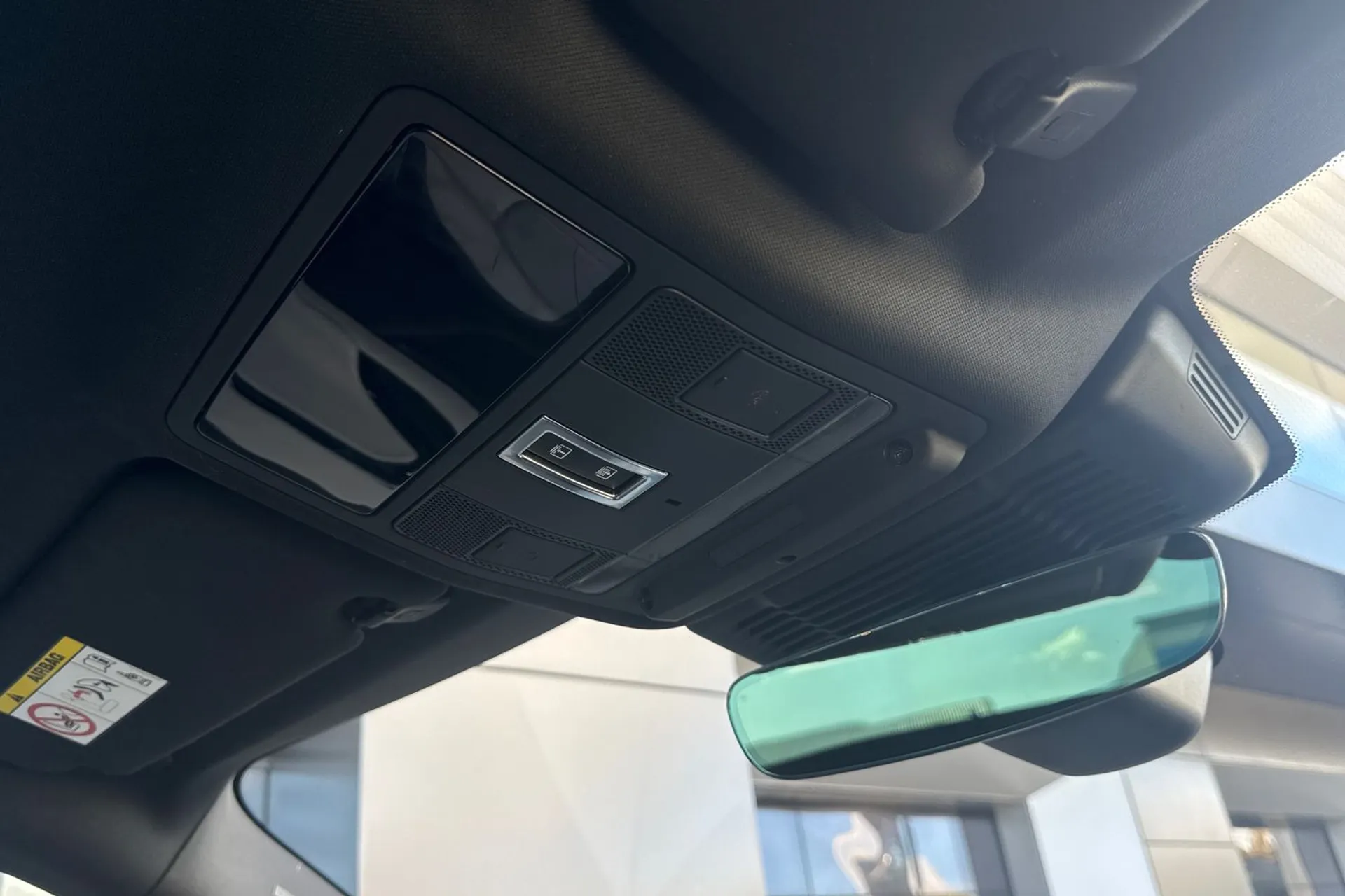 LAND ROVER RANGE ROVER EVOQUE thumbnail image number 52