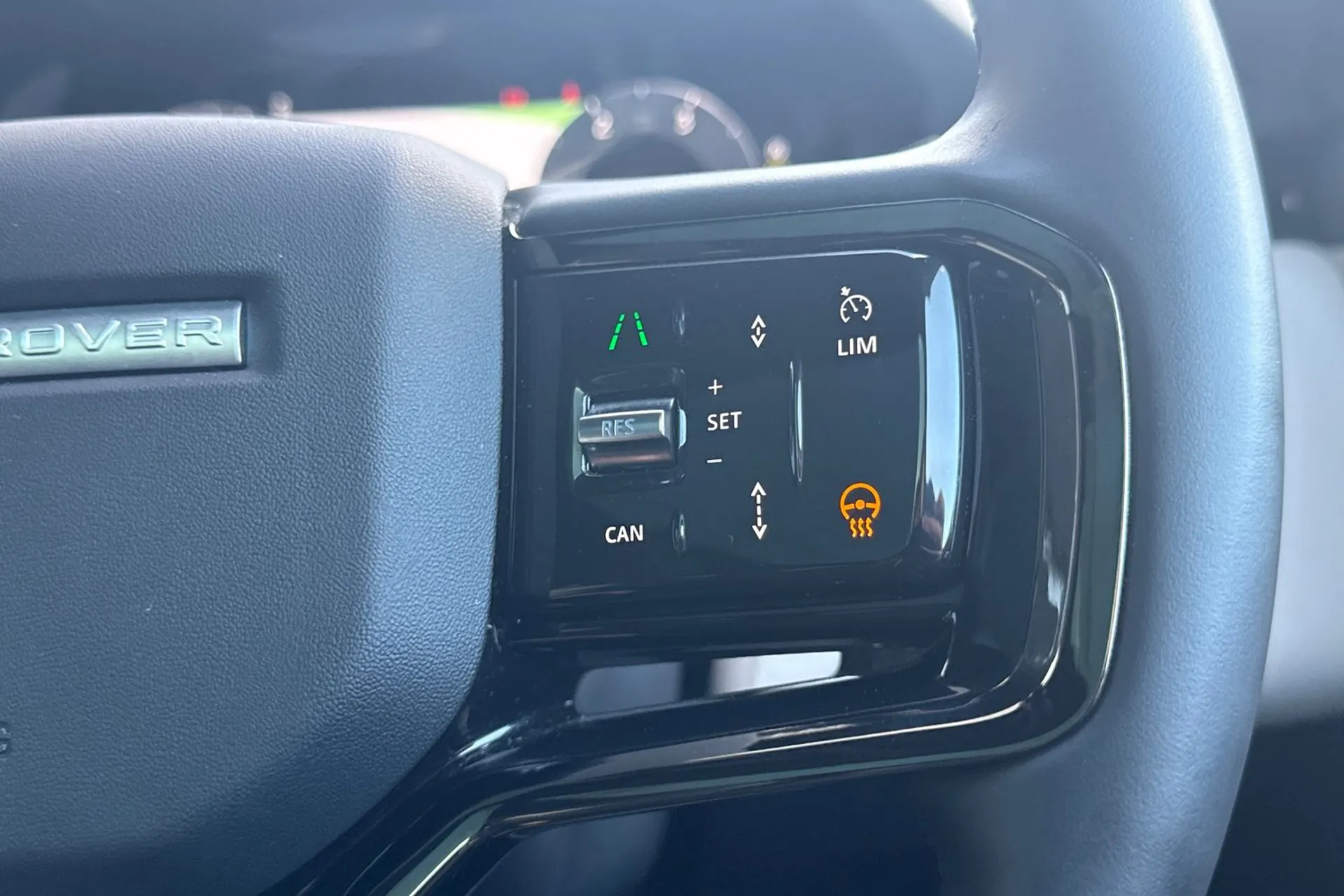 LAND ROVER RANGE ROVER EVOQUE thumbnail image number 31