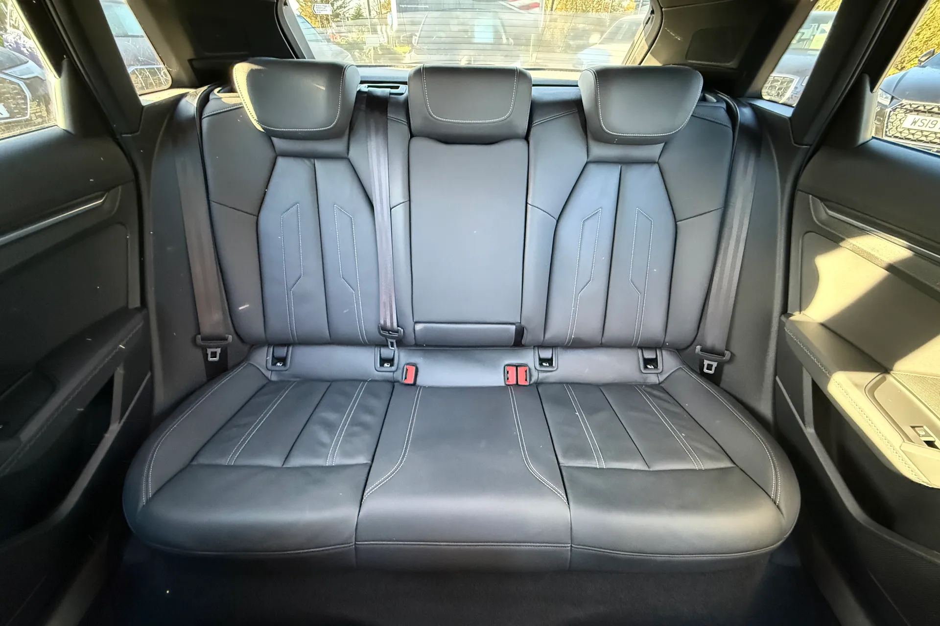 Audi A3 thumbnail image number 35