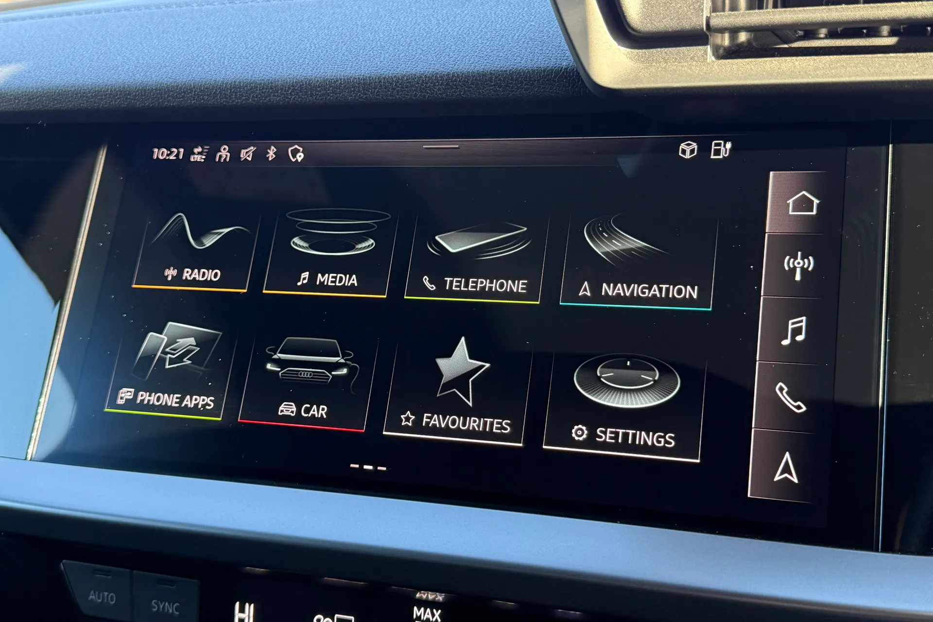 Audi A3 thumbnail image number 10