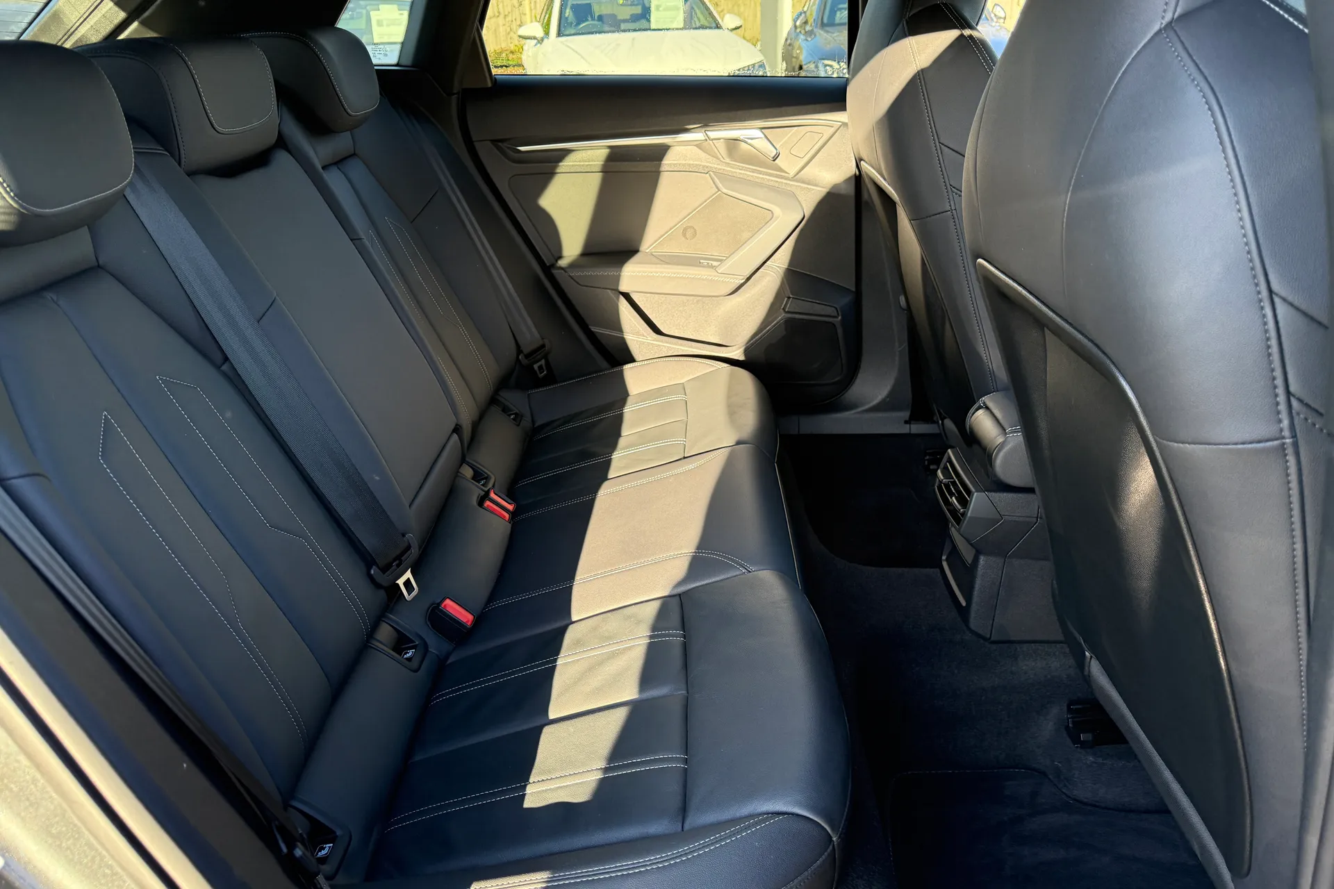 Audi A3 thumbnail image number 41