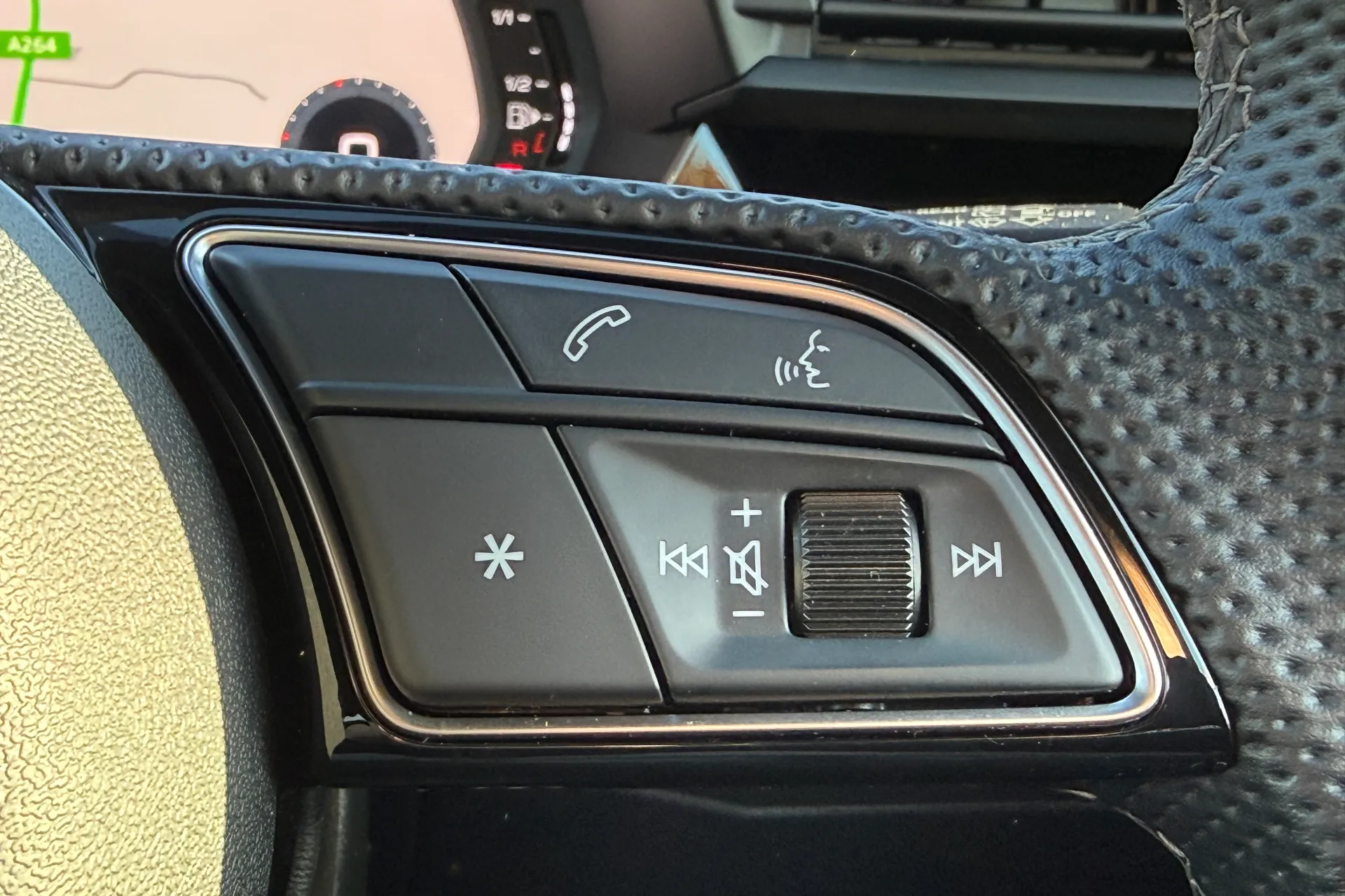 Audi A3 thumbnail image number 18