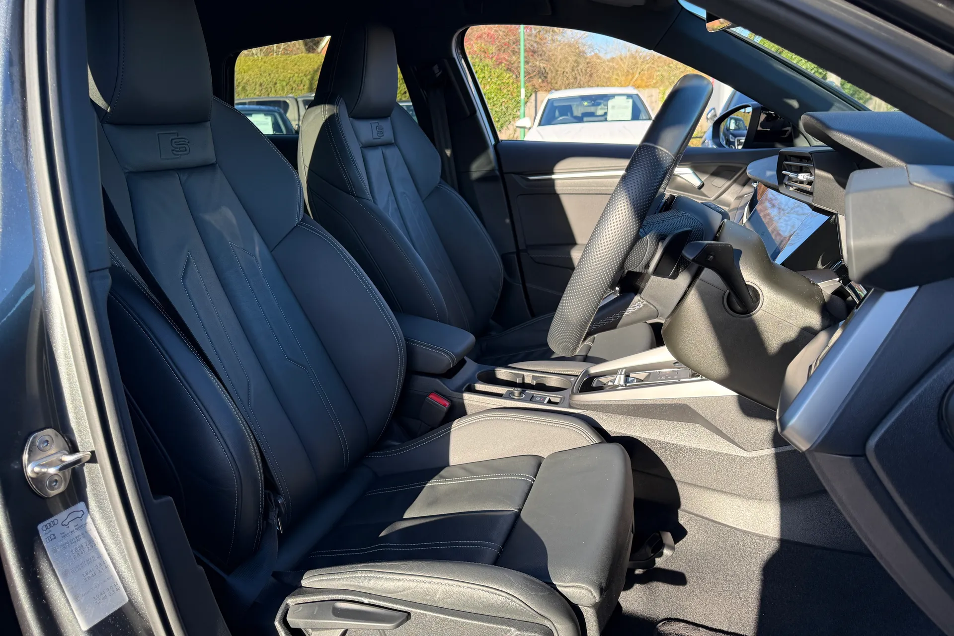 Audi A3 thumbnail image number 23