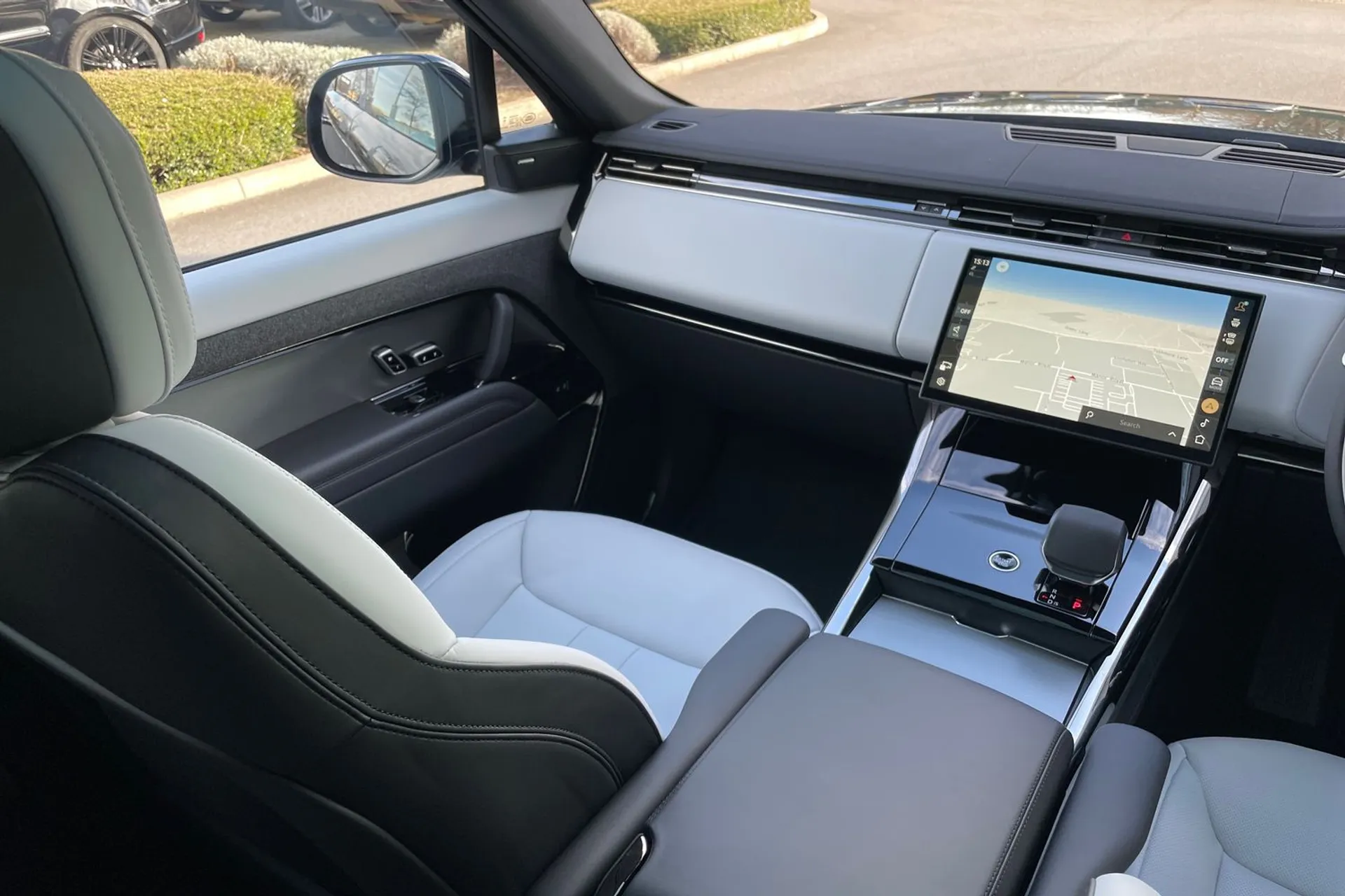 LAND ROVER RANGE ROVER SPORT thumbnail image number 20