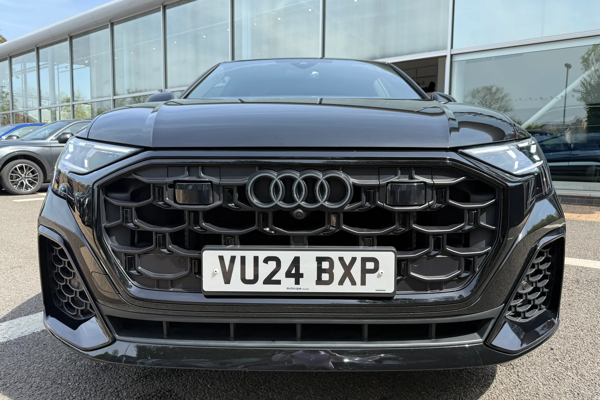 Audi Q8 thumbnail image number 60