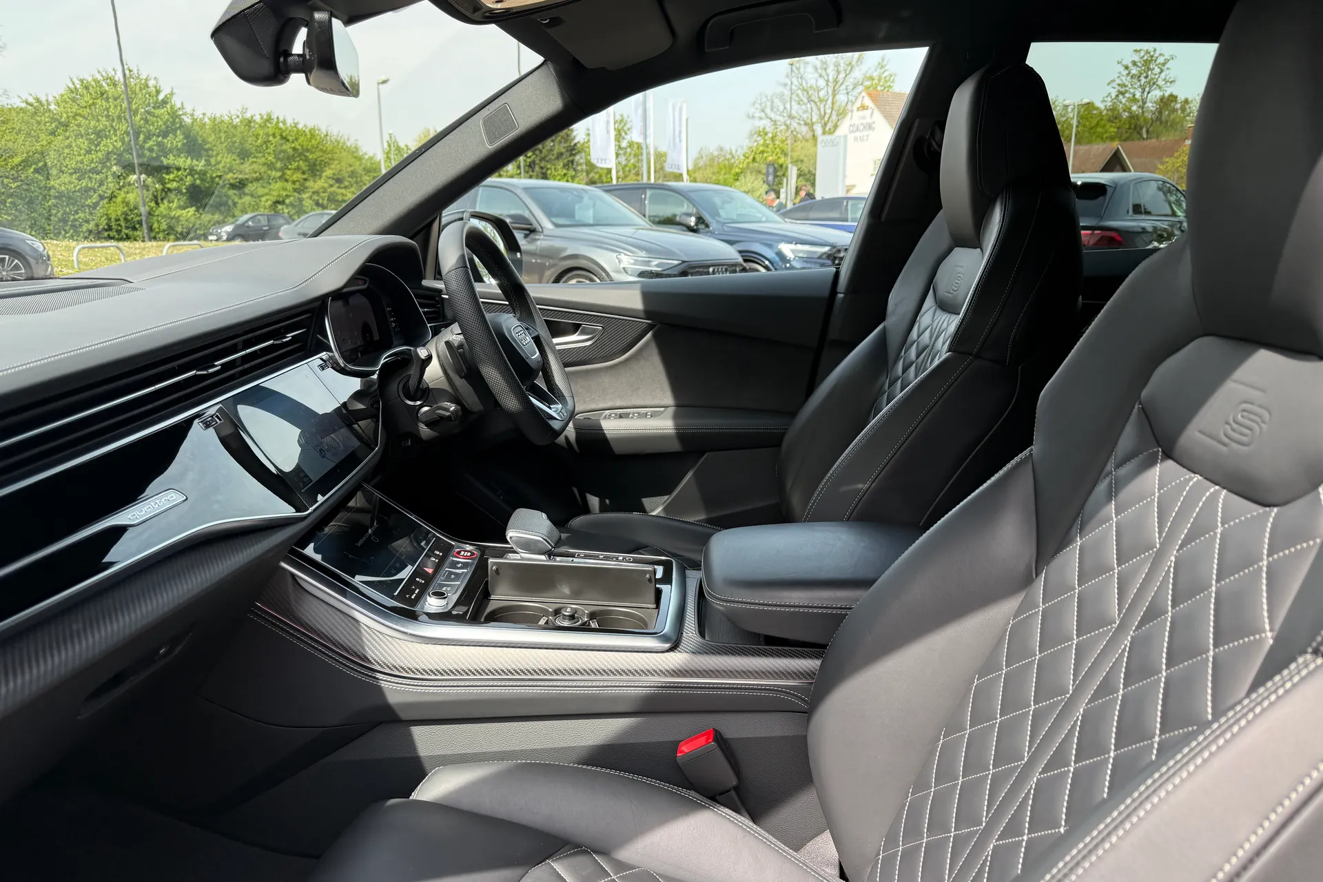 Audi Q8 thumbnail image number 57