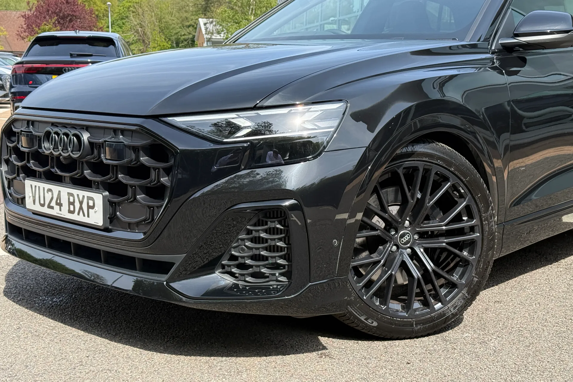 Audi Q8 thumbnail image number 59