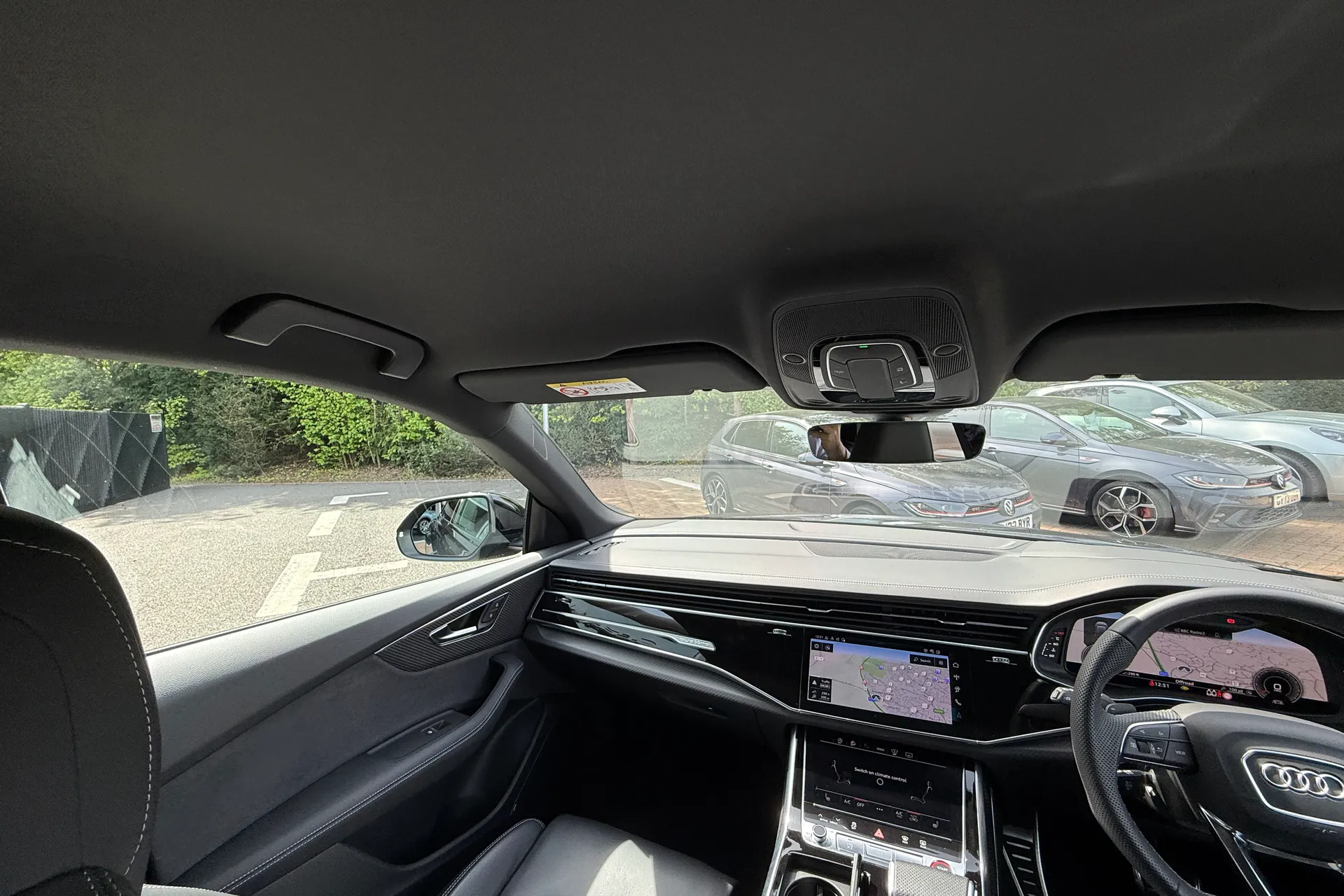 Audi Q8 thumbnail image number 39